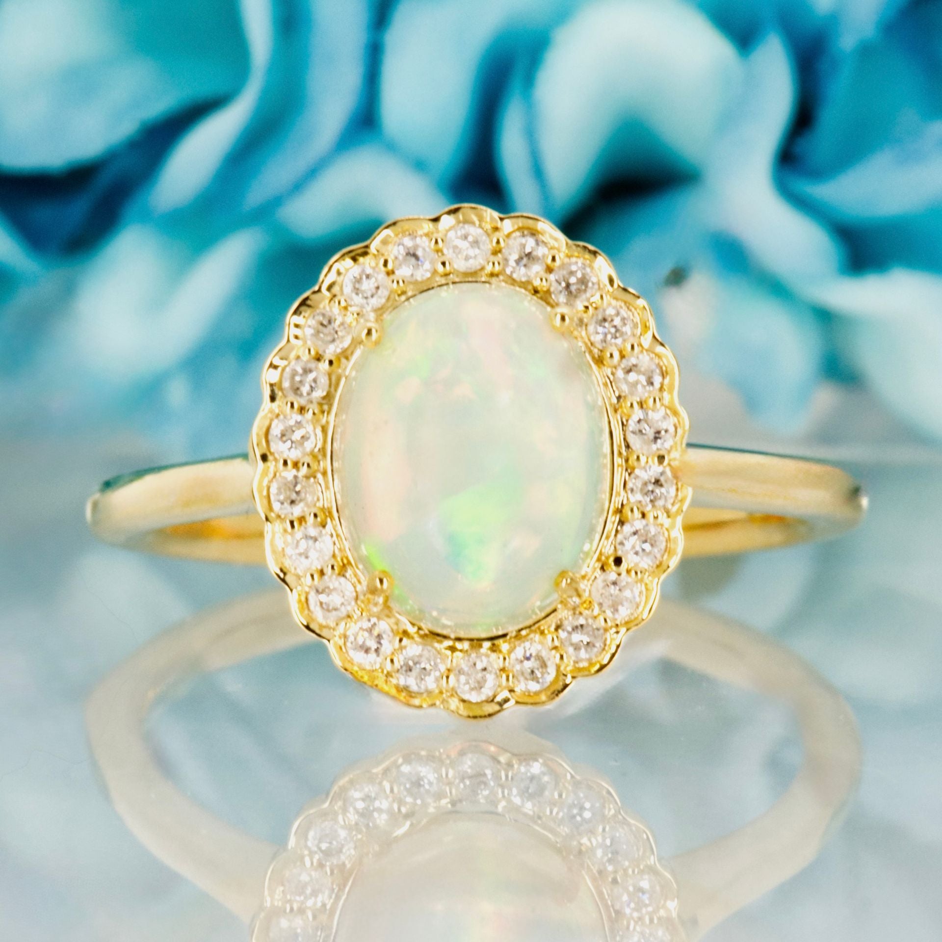 9ct Yellow Gold Opal & Round Brilliant Cut Diamond Cluster Ring