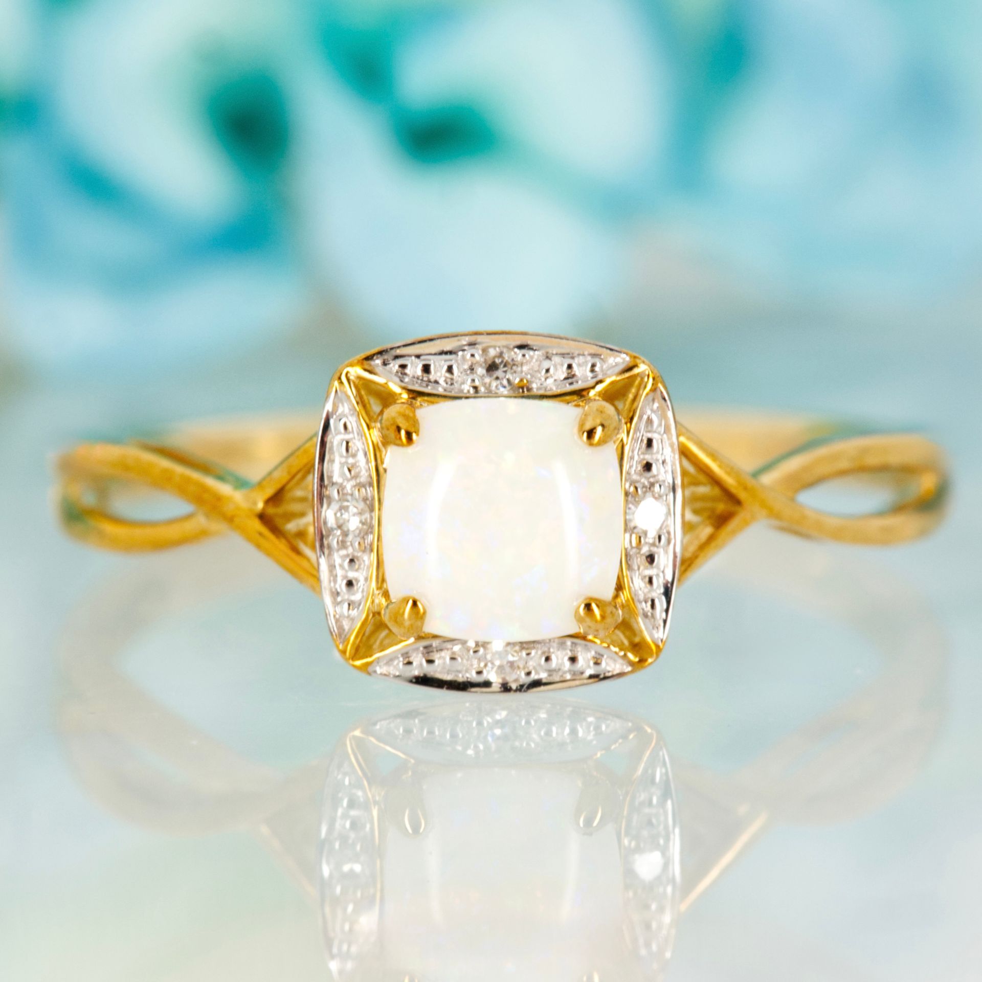 9ct Yellow Gold Round Cut Opal & Round Brilliant Cut Diamond Cushion Shaped Halo Cluster Ring