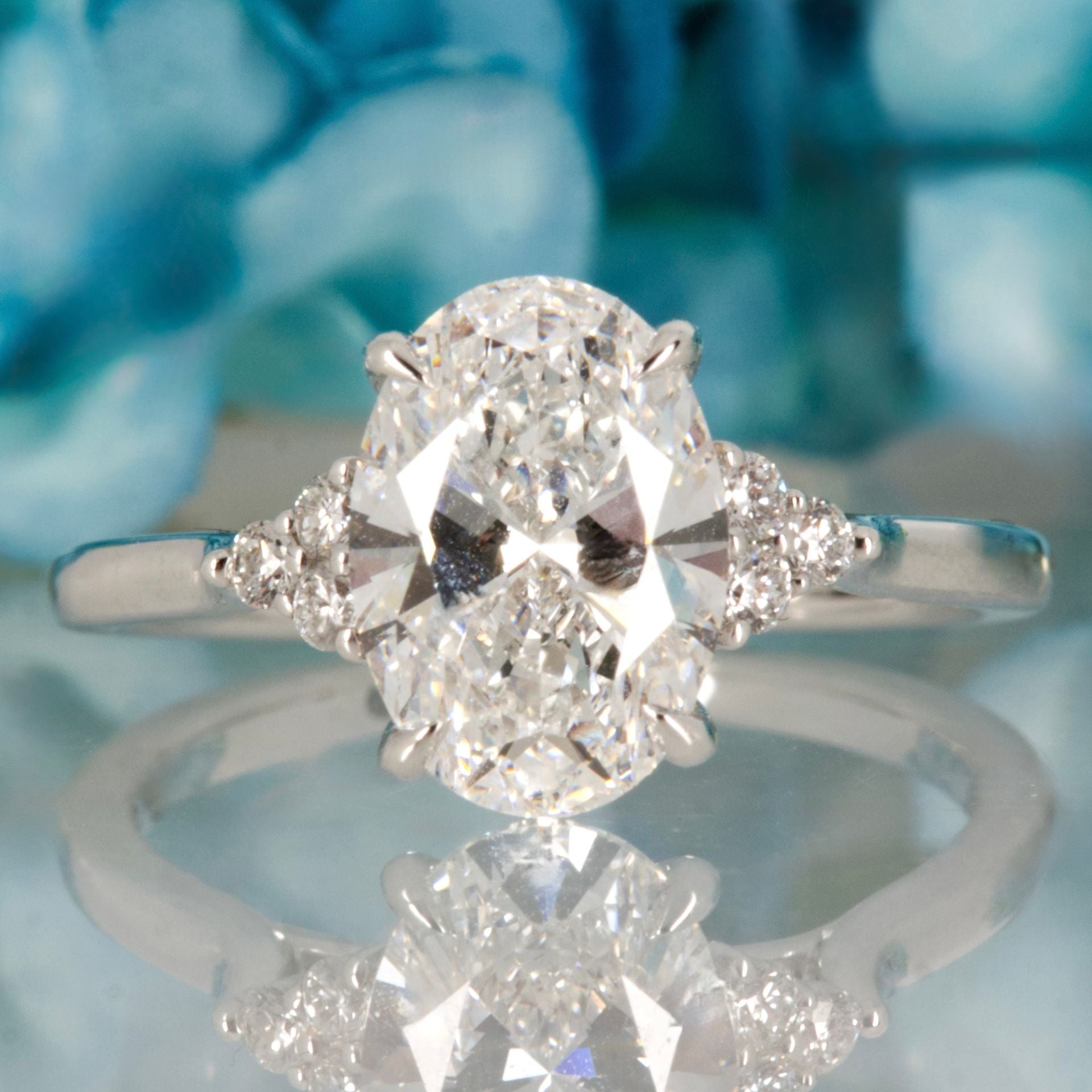 Platinum 2.12ct Oval & Round Brilliant Cut Lab Grown Diamond Trefoil Ring