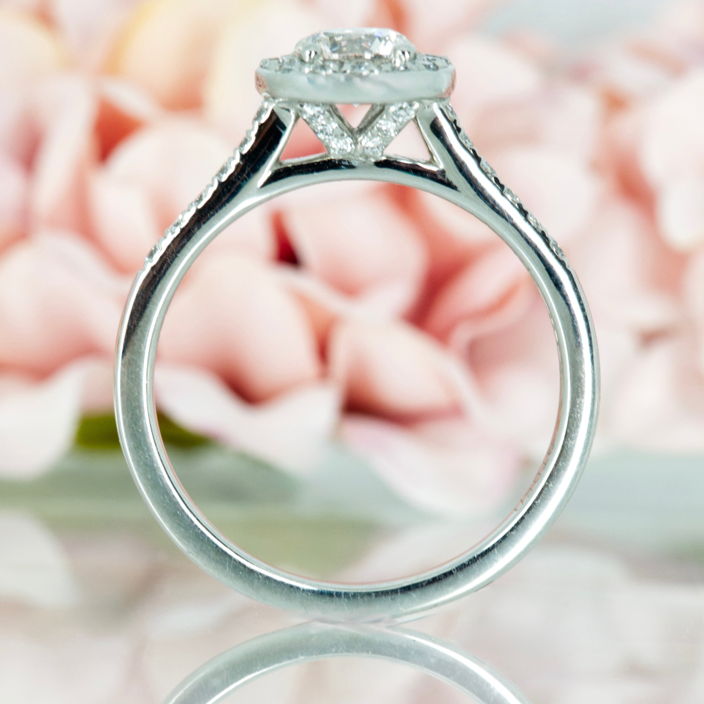 Platinum Certifed 0.79ct Round Brilliant Cut Diamond Halo Cluster Ring