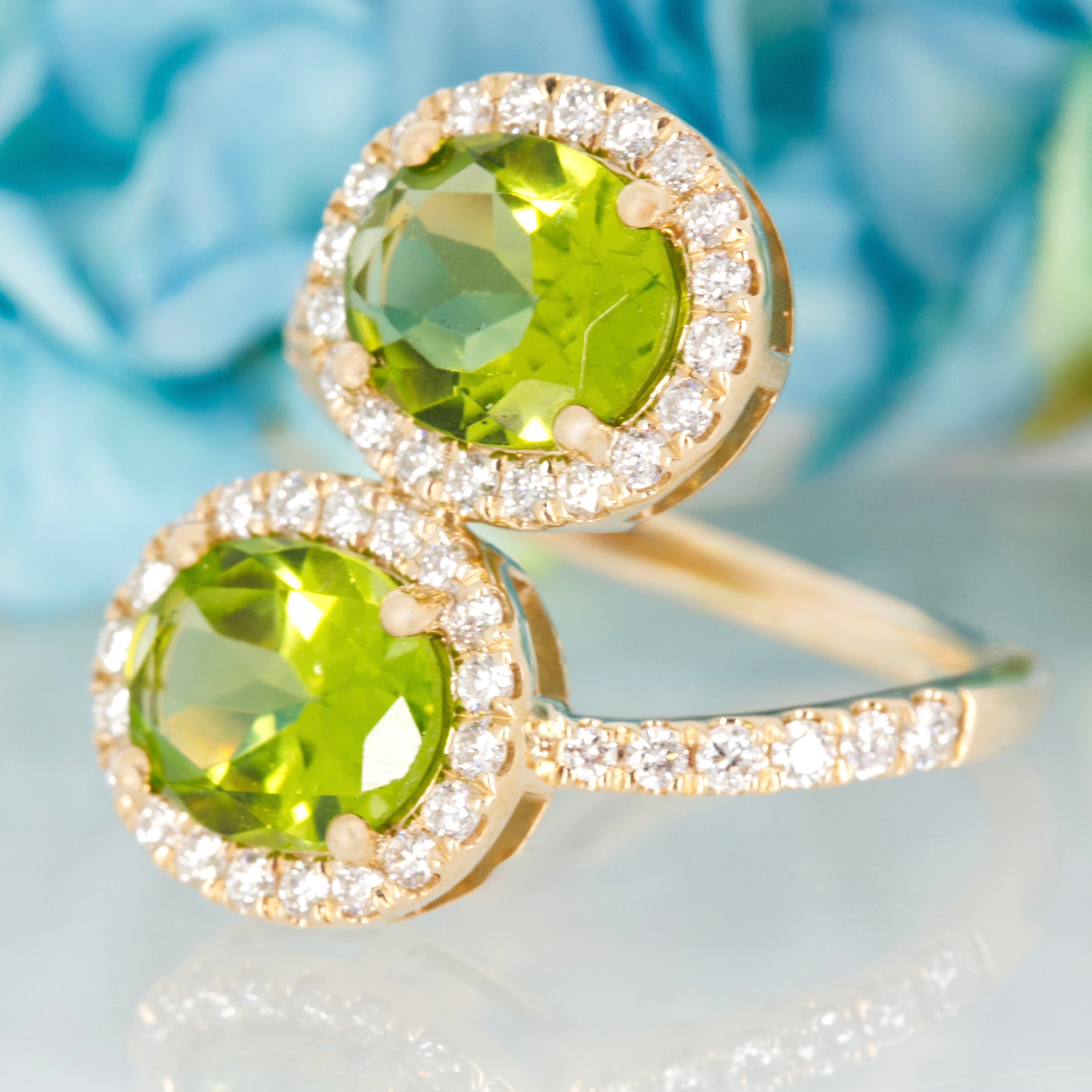 9ct Yellow Gold Oval Cut Peridot & Round Brilliant Cut Diamond Halo Cluster Crossover Ring