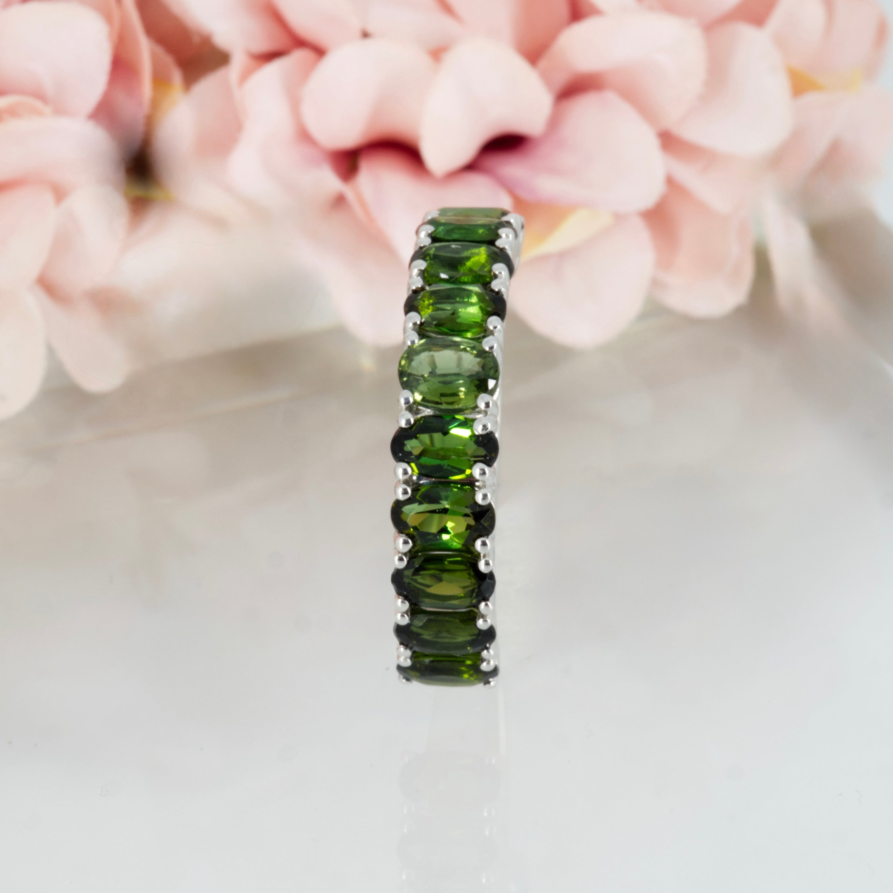 9ct White Gold Oval Cut Green Tourmaline Ten-Stone Half Eternity Ring