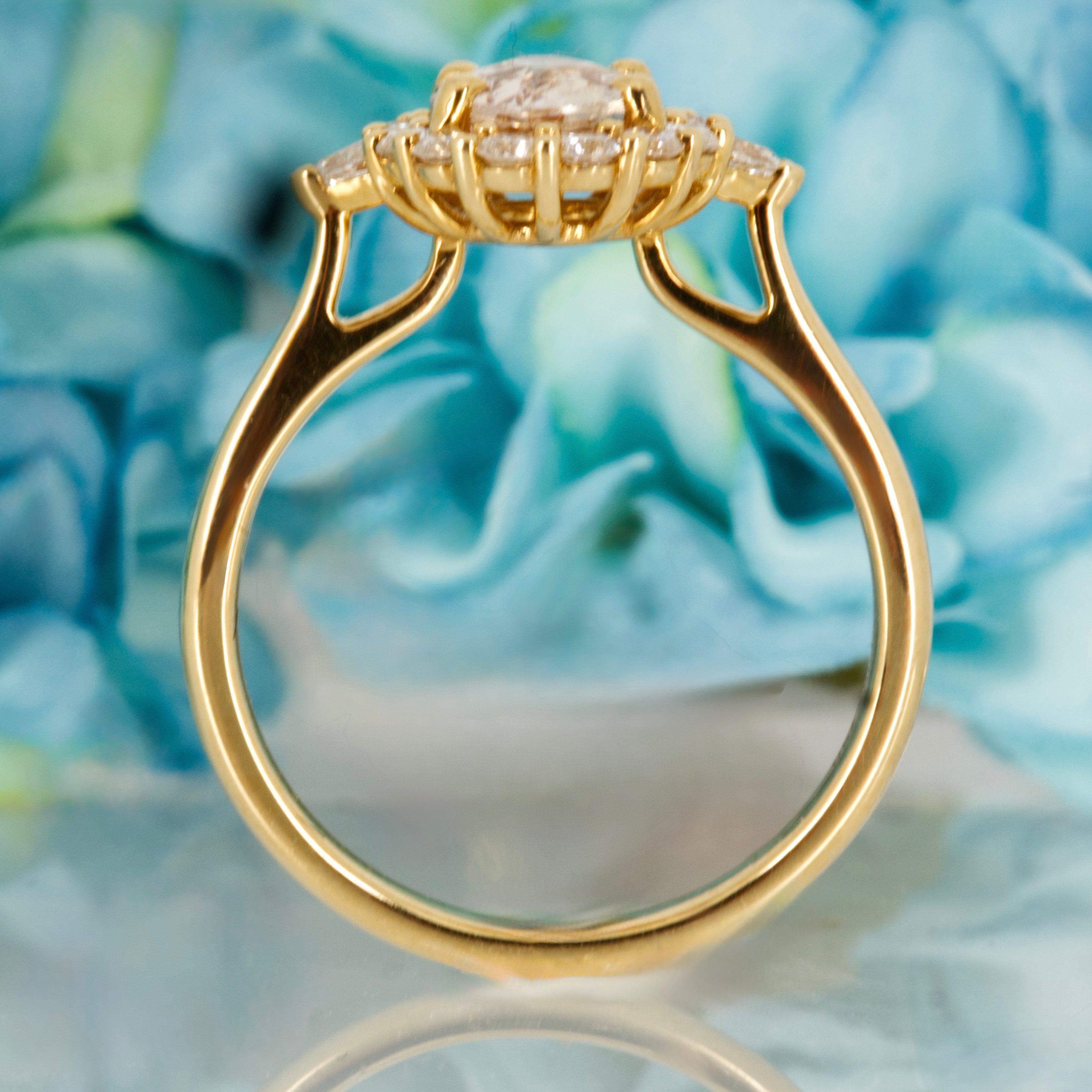 18ct Yellow Gold Oval Cut Peach Sapphire & Pear & Round Brilliant Cut Diamond Cluster Ring