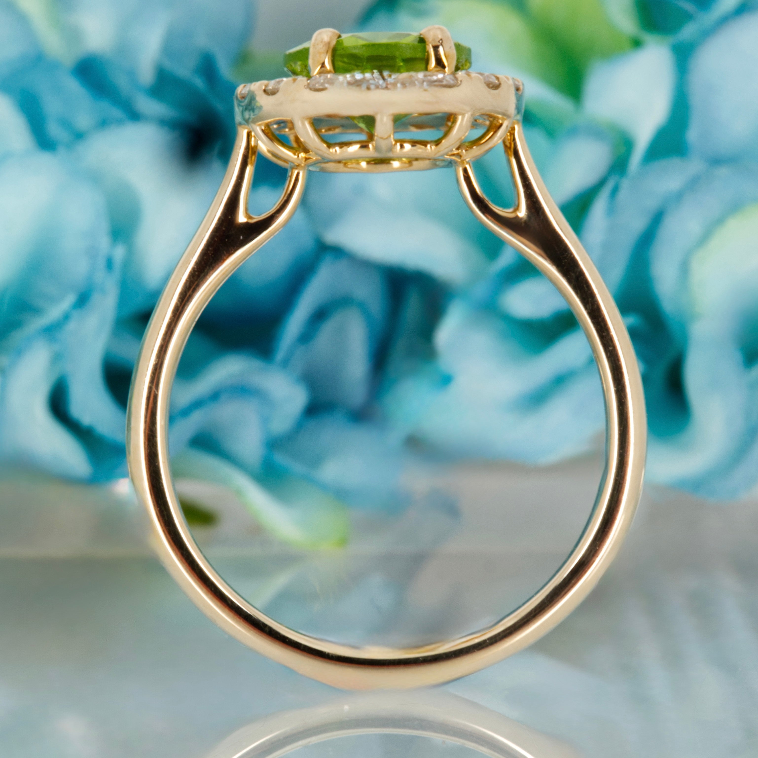 9ct Yellow Gold Oval Cut Peridot & Round Brilliant Cut Diamond Halo Cluster Ring