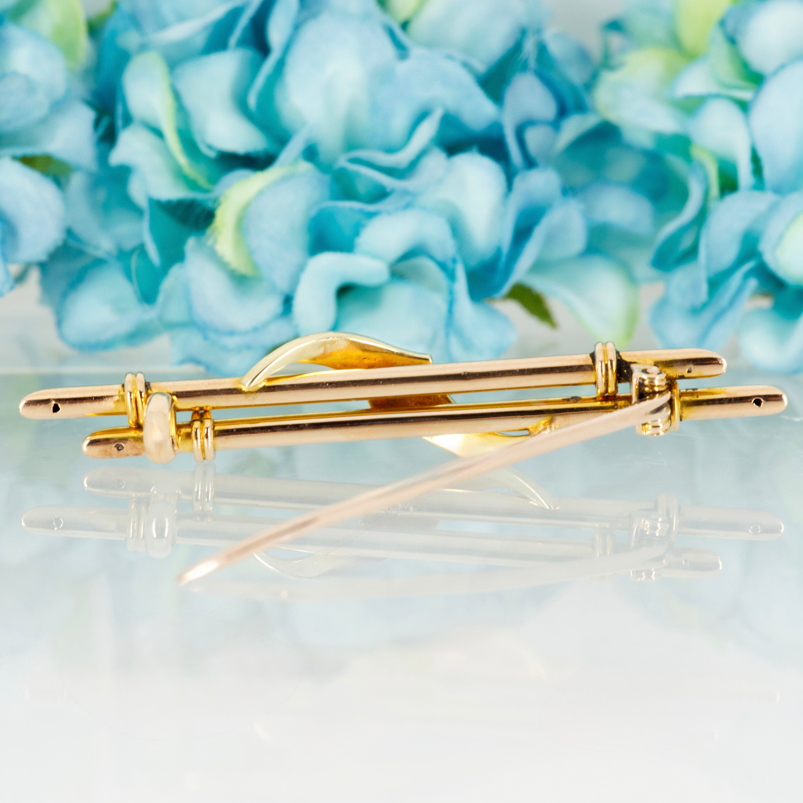 Pre-Loved 15ct Yellow Gold Pearl Set Bar Brooch