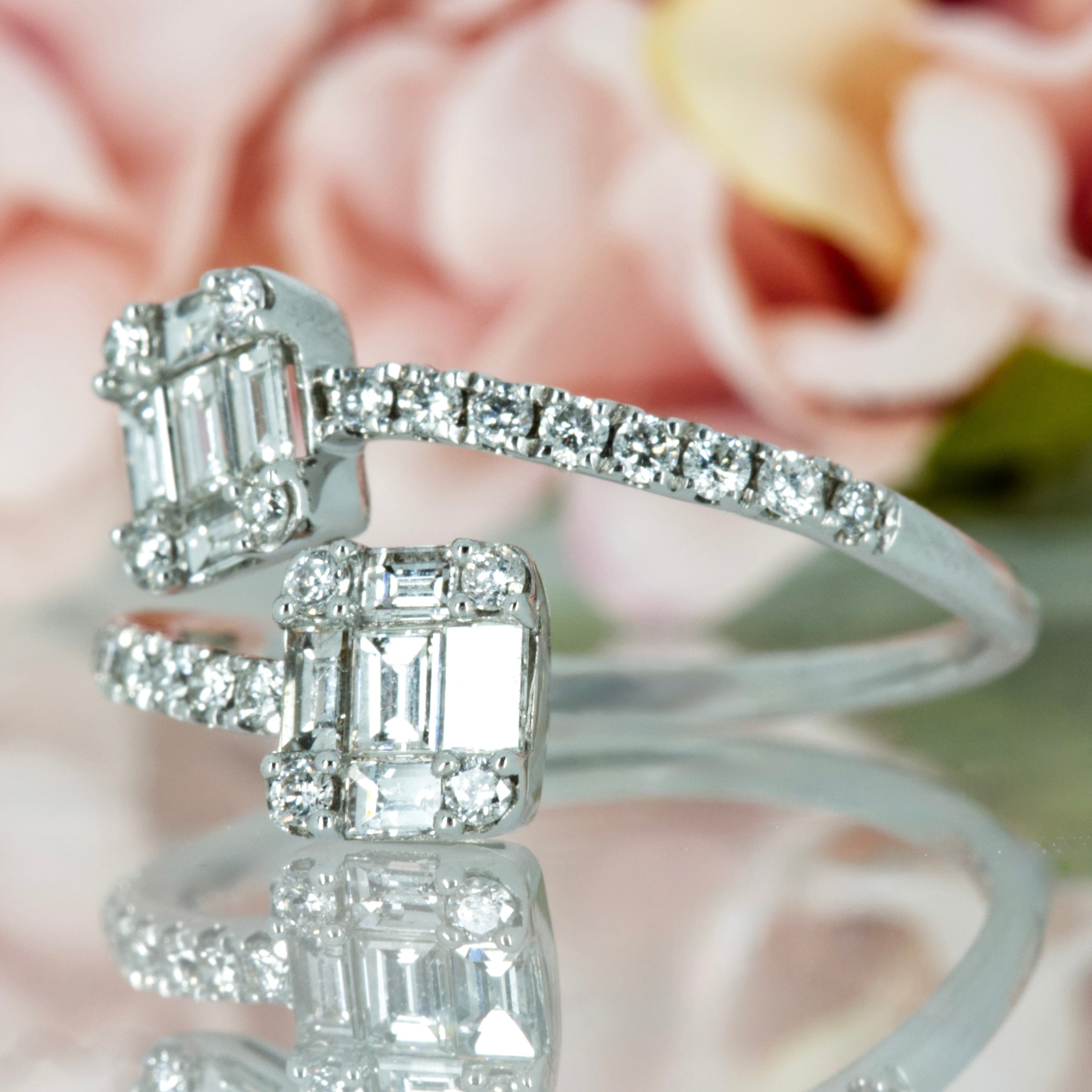 Pre-Loved 18ct White Gold 0.70ct Baguette & Round Brilliant Cut Diamond Crossover Cluster Ring