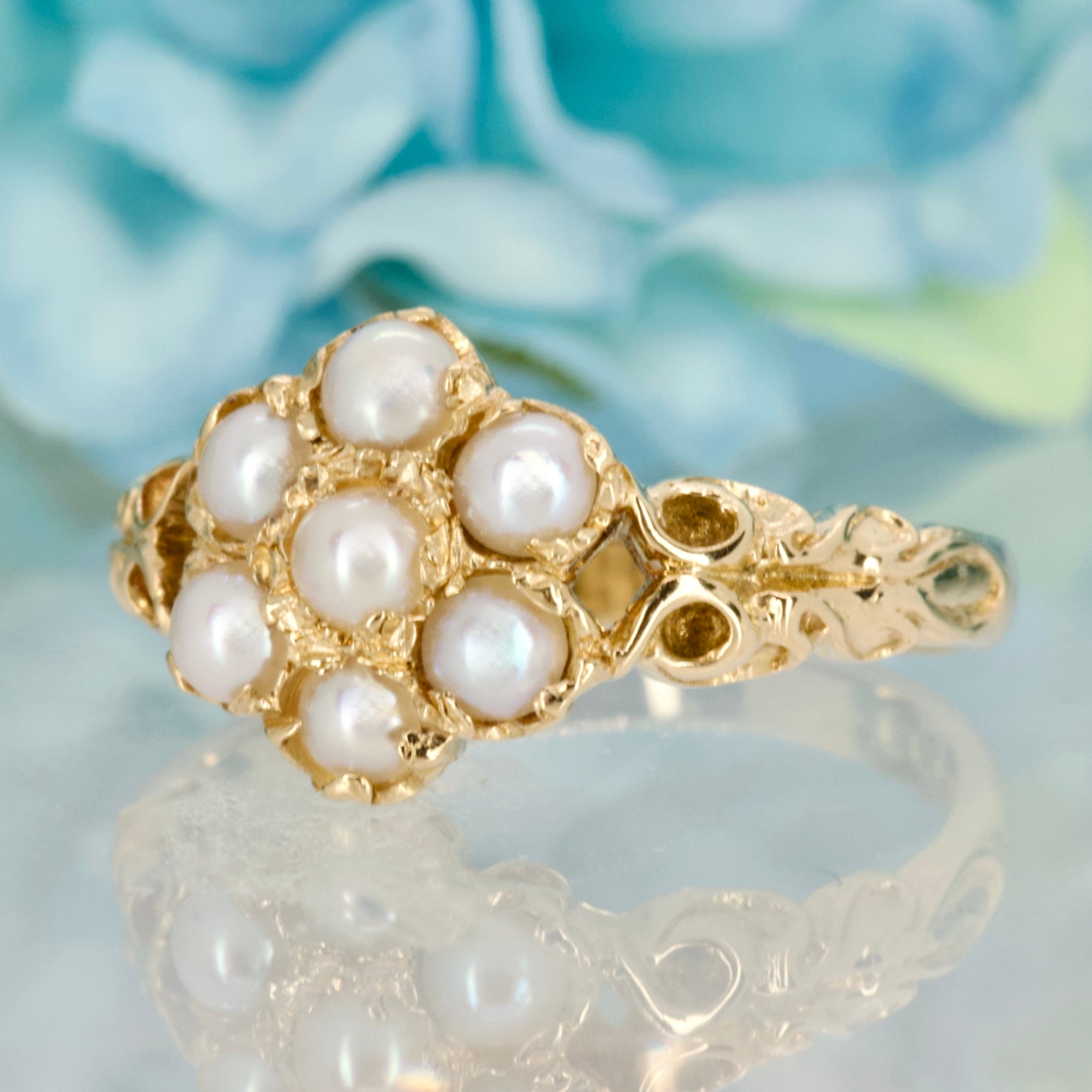Antique 18ct Yellow Gold Pearl Cluster Ring, hallmarked London 1909