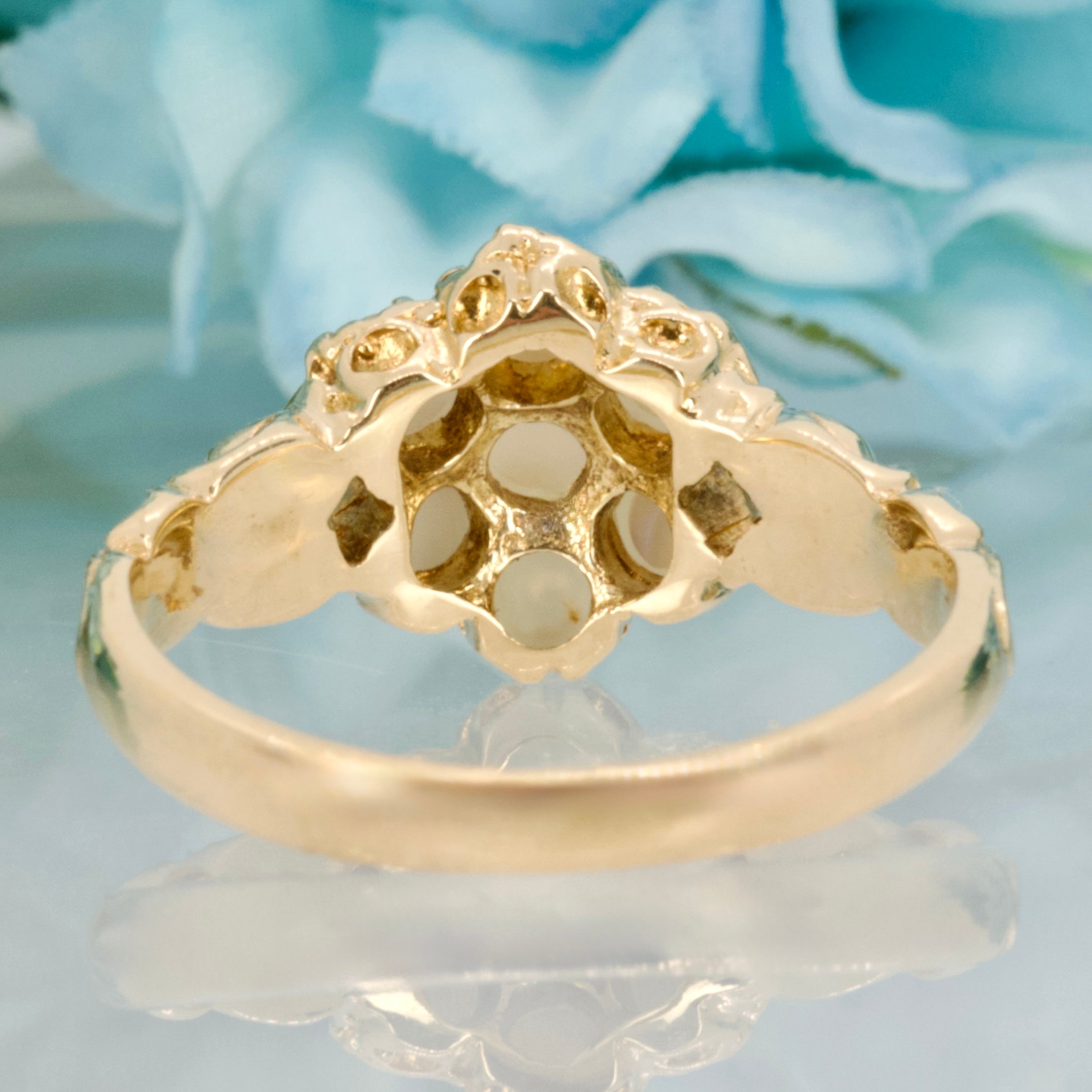Antique 18ct Yellow Gold Pearl Cluster Ring, hallmarked London 1909