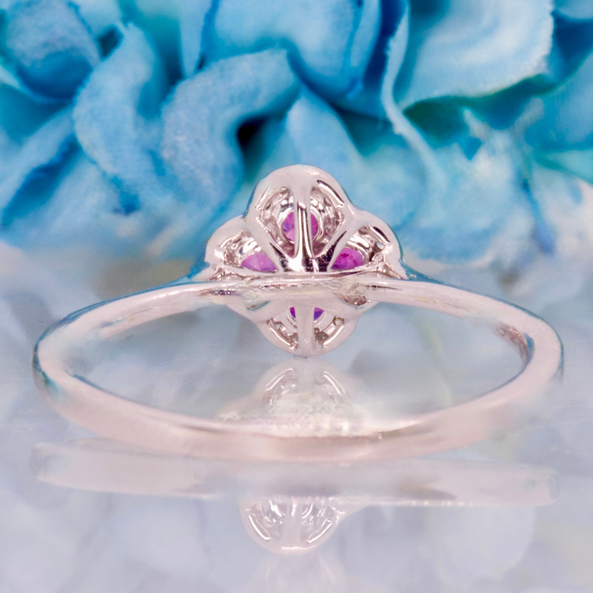 9ct White Gold Round Cut Pink Sapphire & Diamond Clover Cluster Ring