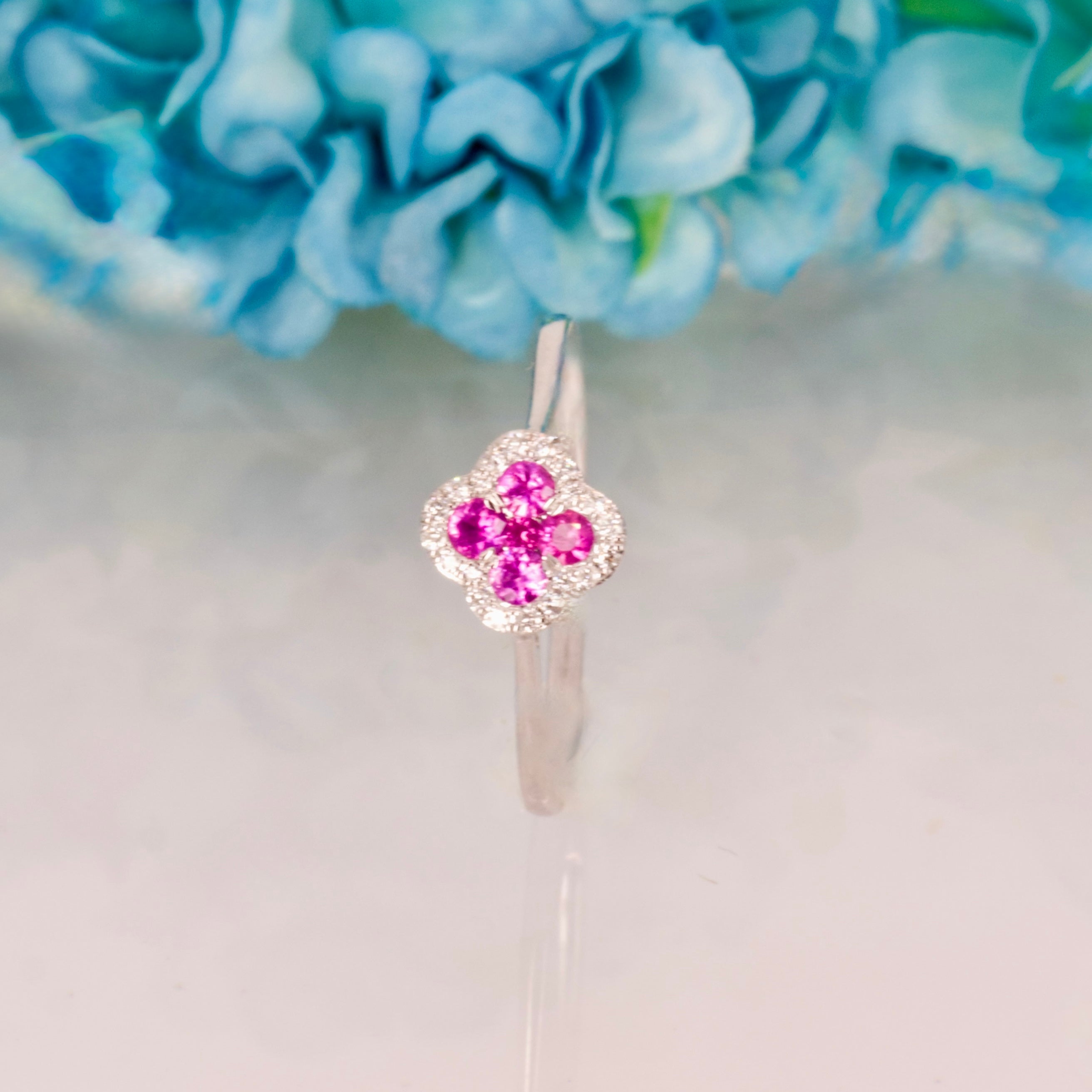 9ct White Gold Round Cut Pink Sapphire & Diamond Clover Cluster Ring