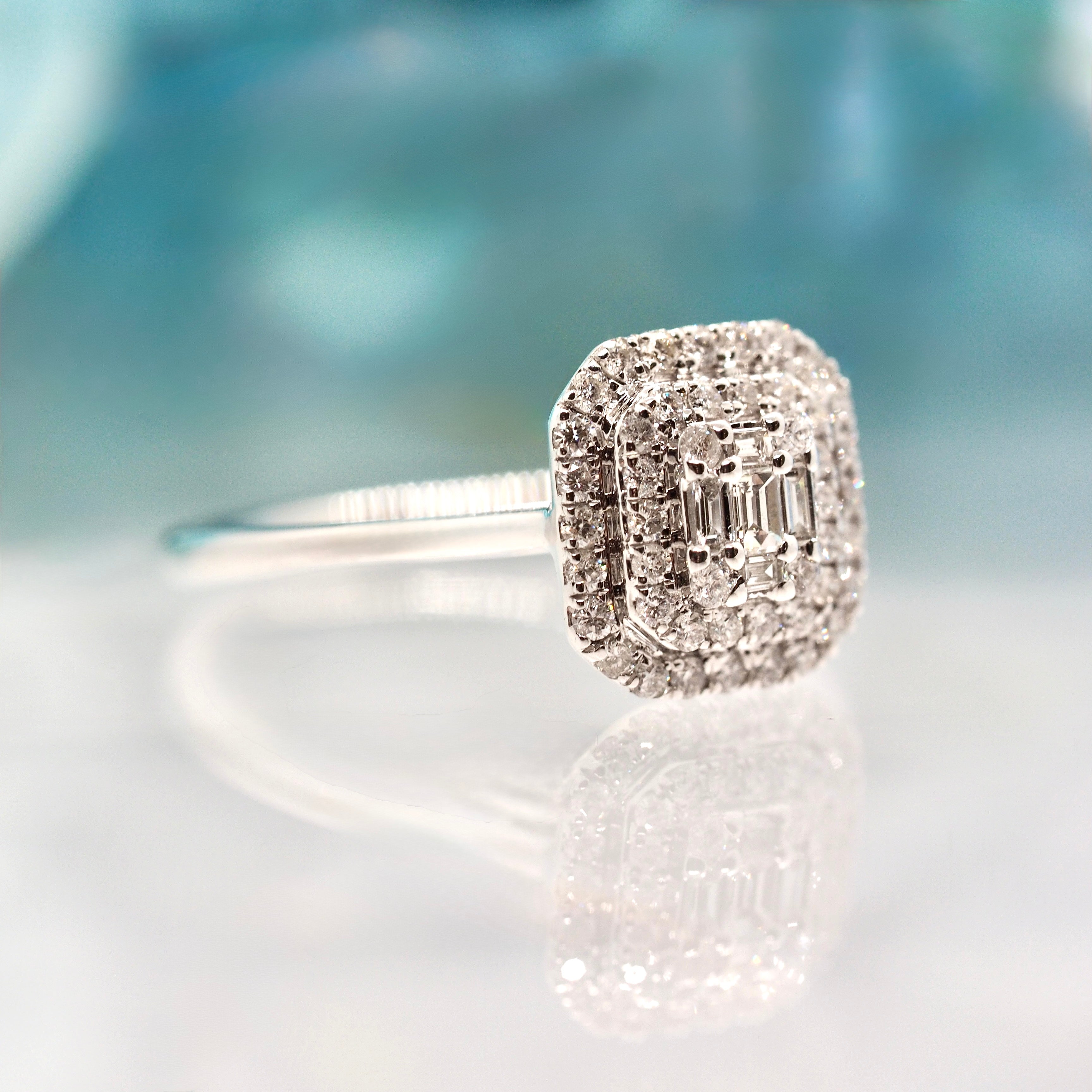 9ct White Gold 0.21ct Diamond Octagonal Cluster Ring