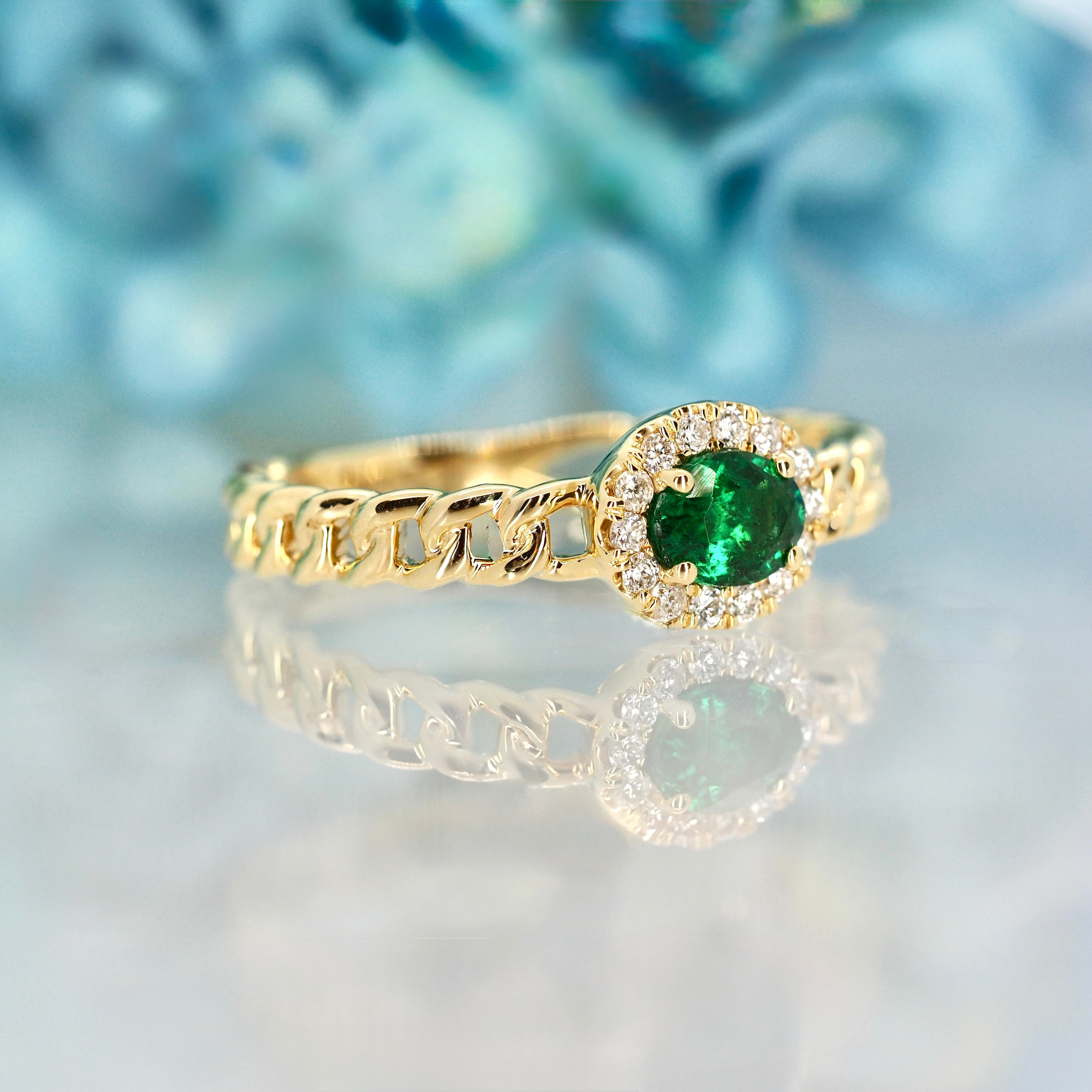 9ct Yellow Gold Oval Cut Emerald & Round Brilliant Cut Diamond Cluster Ring