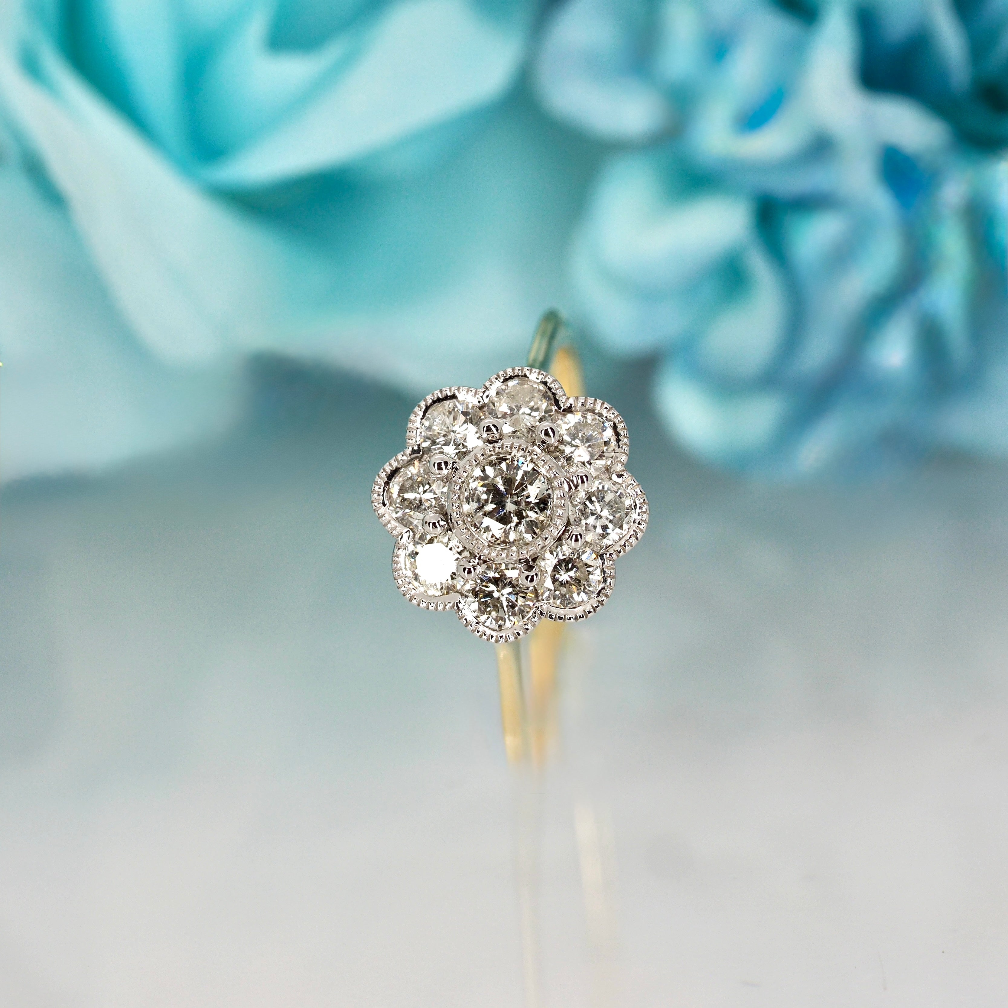 9ct Yellow Gold 0.98ct Round Brilliant Cut Diamond Cluster Ring