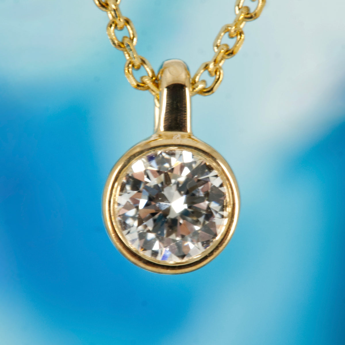 9ct Yellow Gold 0.20ct Round Brilliant Cut Lab Grown Diamond Pendant on a 16”-18” Chain