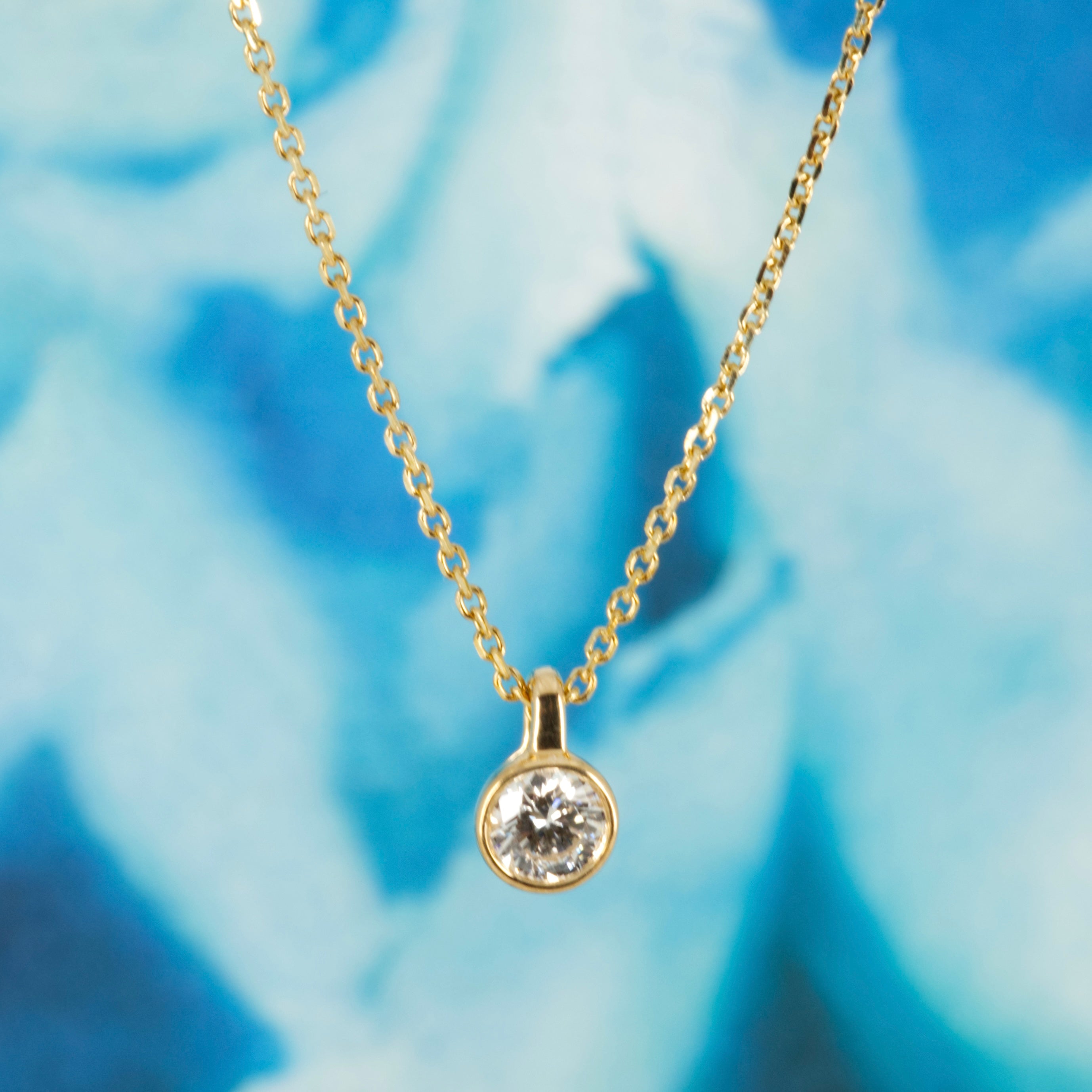 9ct Yellow Gold 0.20ct Round Brilliant Cut Lab Grown Diamond Pendant on a 16”-18” Chain