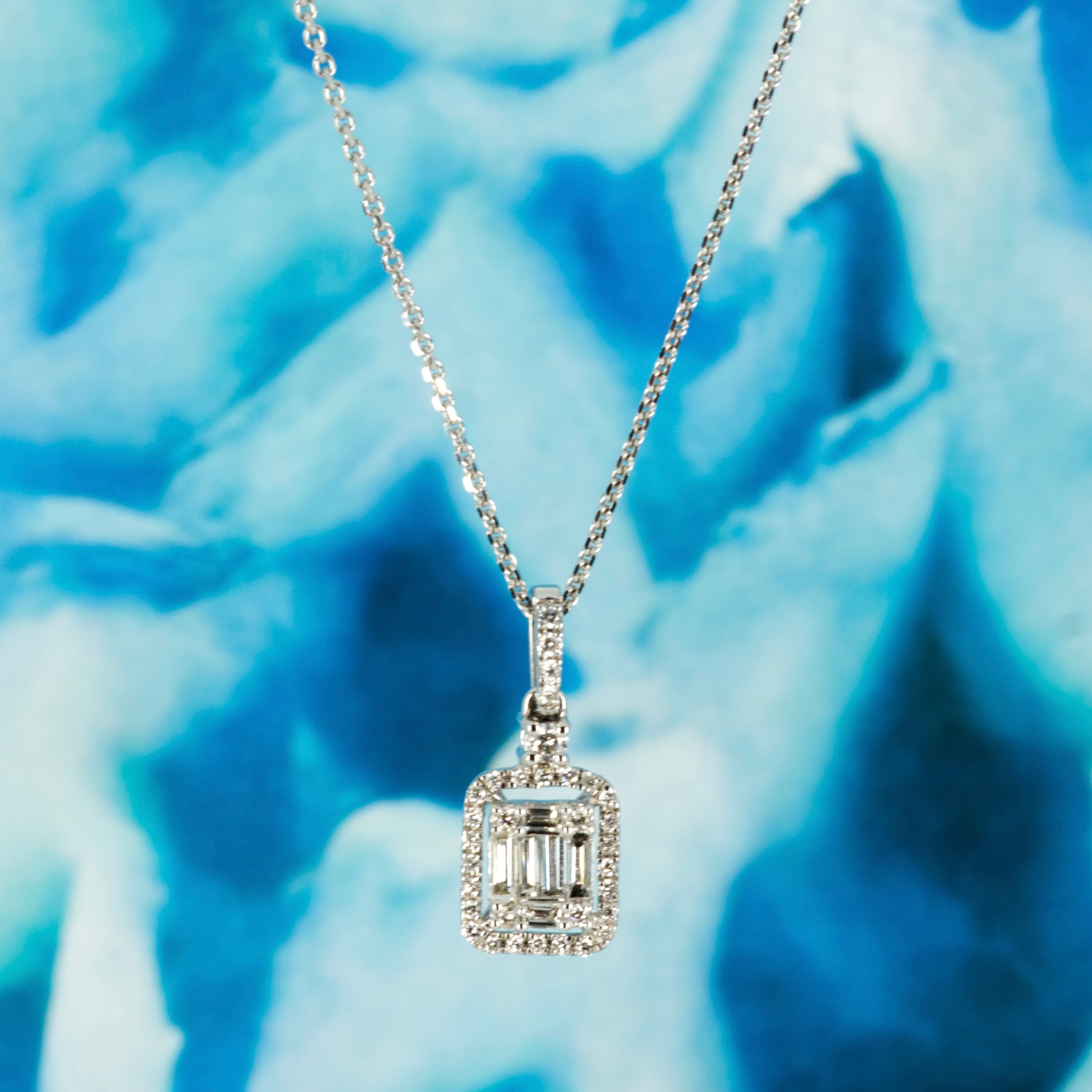 18ct White Gold 0.40ct Baguette & Round Brilliant Cut Diamond Rectangular Cluster Pendant & Chain