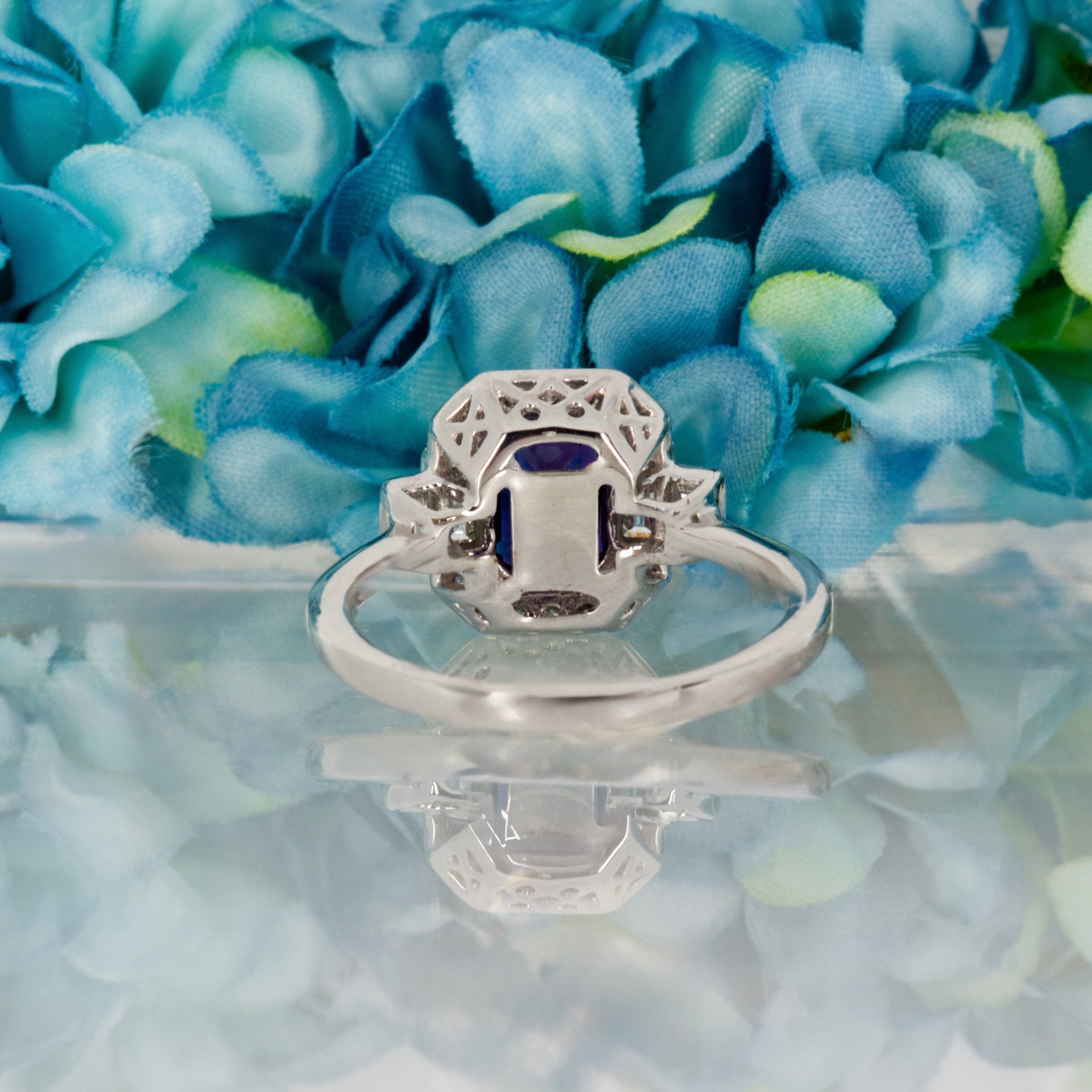 9ct White Gold Octagonal Cut Amethyst & Diamond Cluster Ring