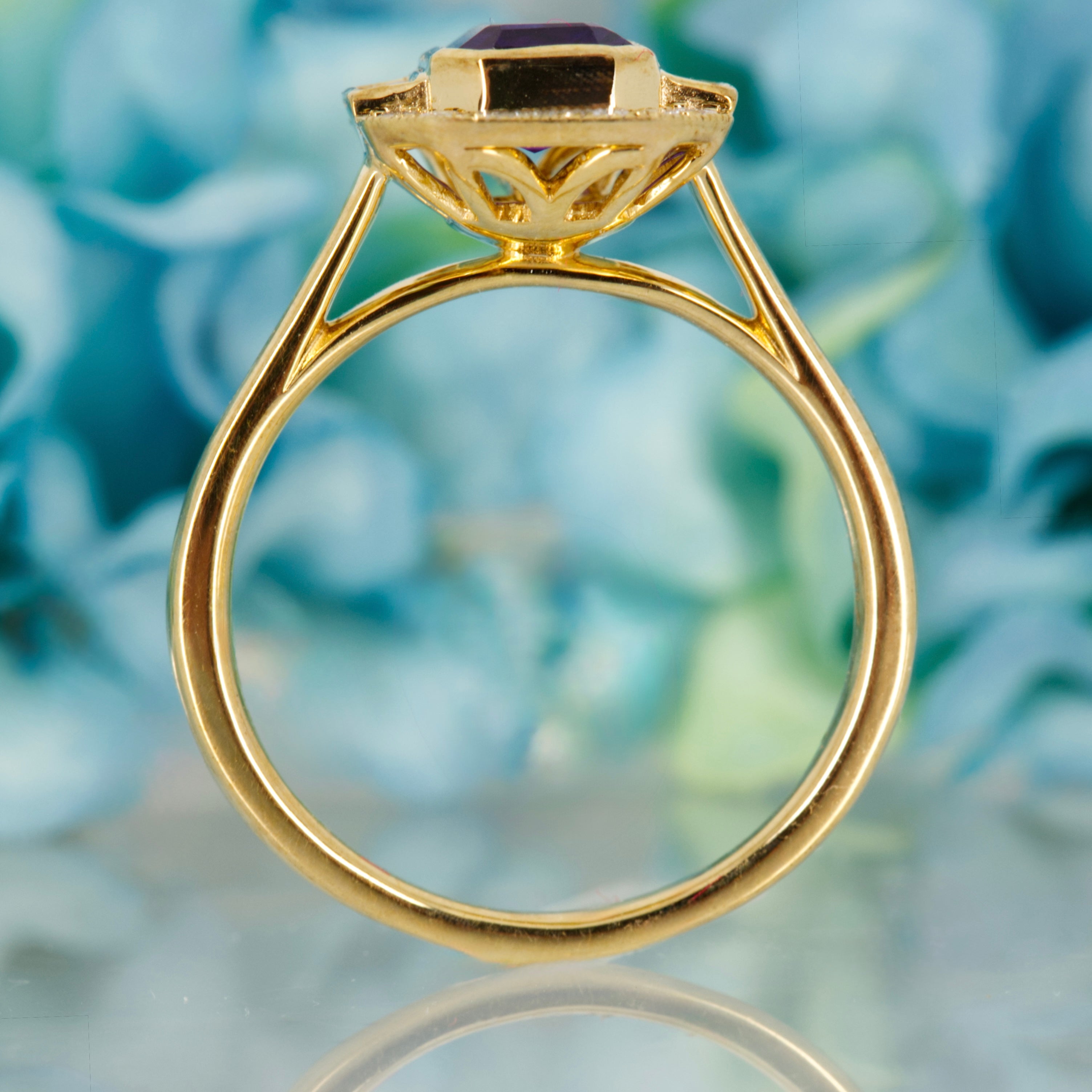 9ct Yellow Gold Octagonal Cut Amethyst & Round Brilliant Cut Diamond Halo Cluster Ring