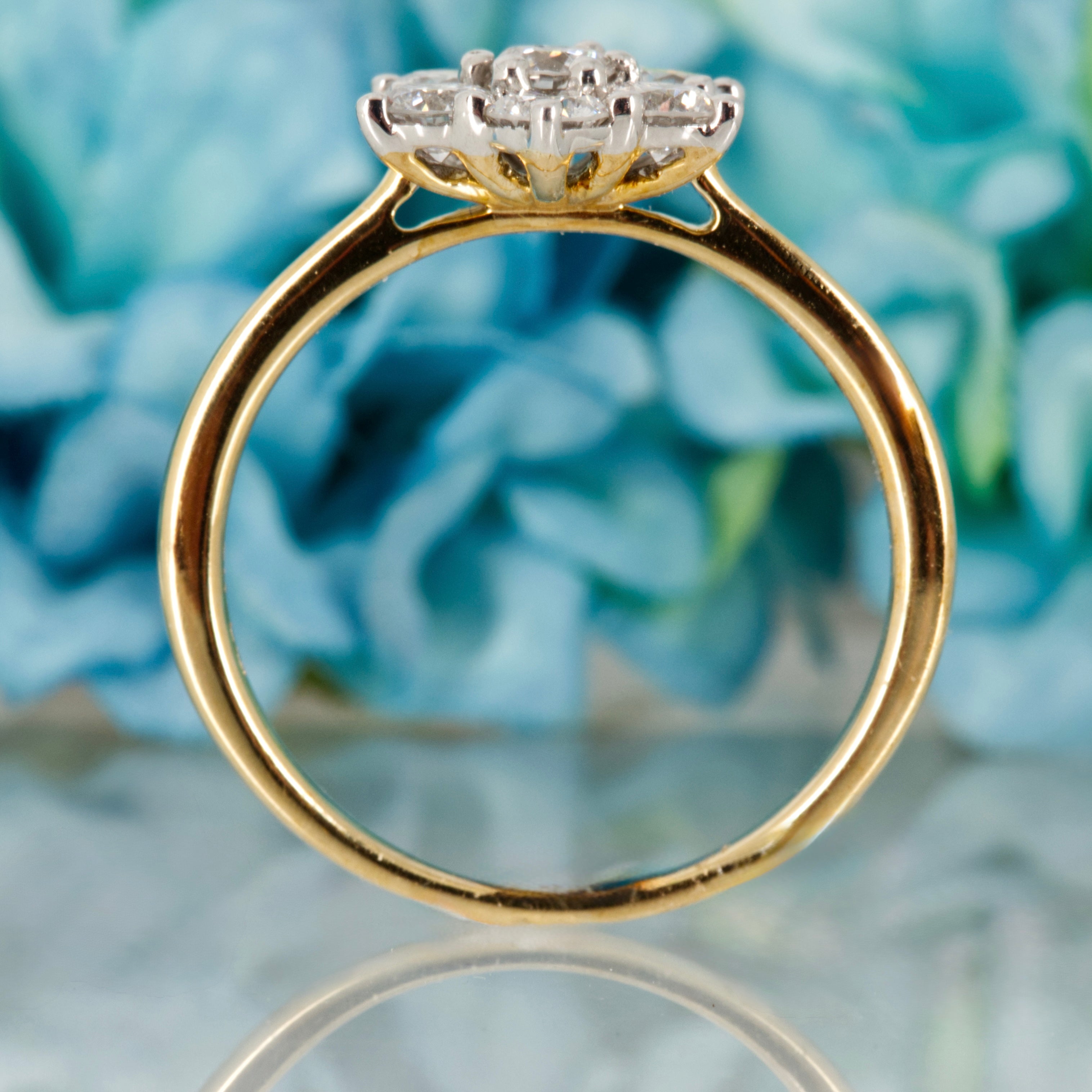 9ct Yellow Gold 1.02ct Round Brilliant Cut Lab Grown Diamond 7-Stone Cluster Ring