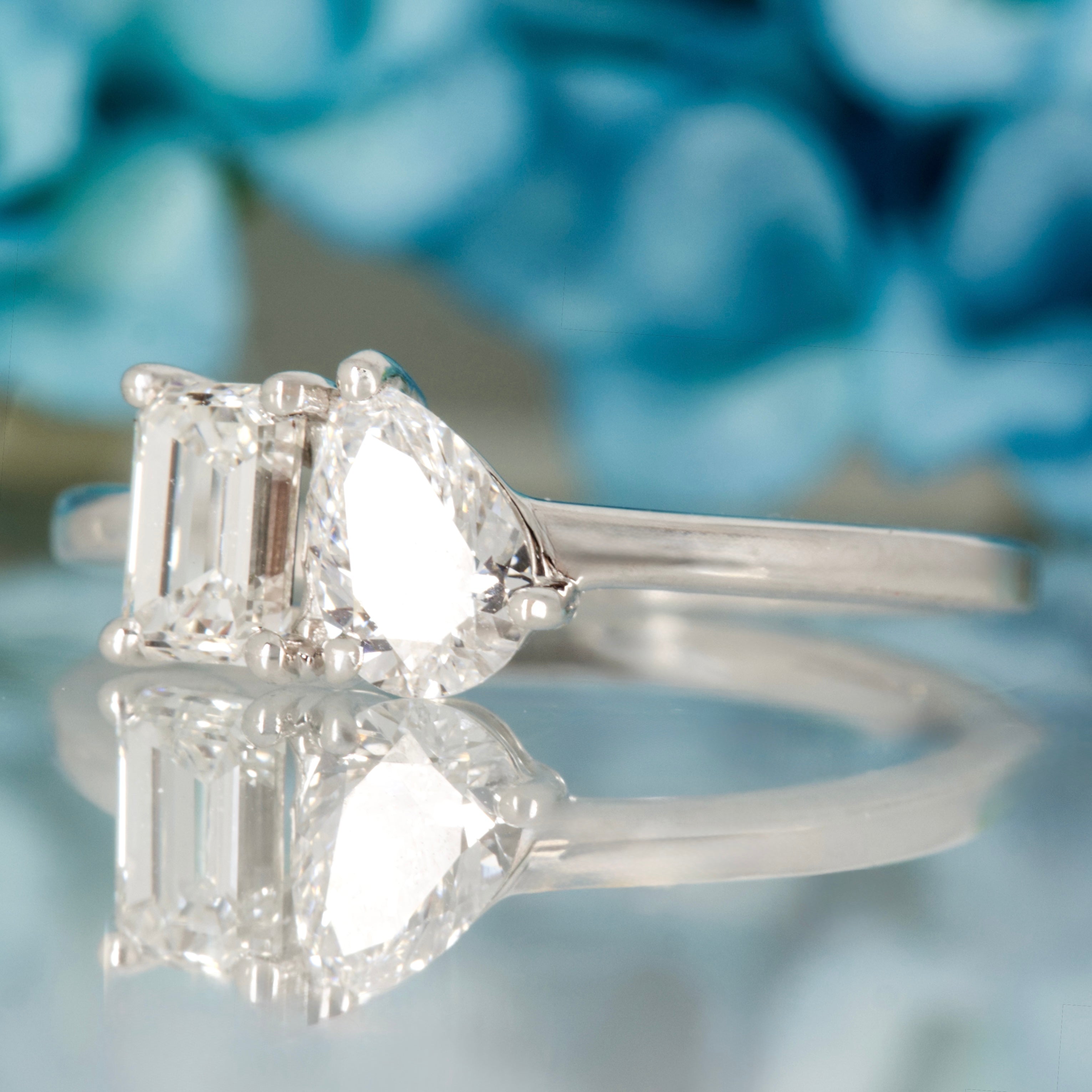 Platinum 1.00ct Oval & Pear Cut Lab Grown Diamond Toi et Moi Ring