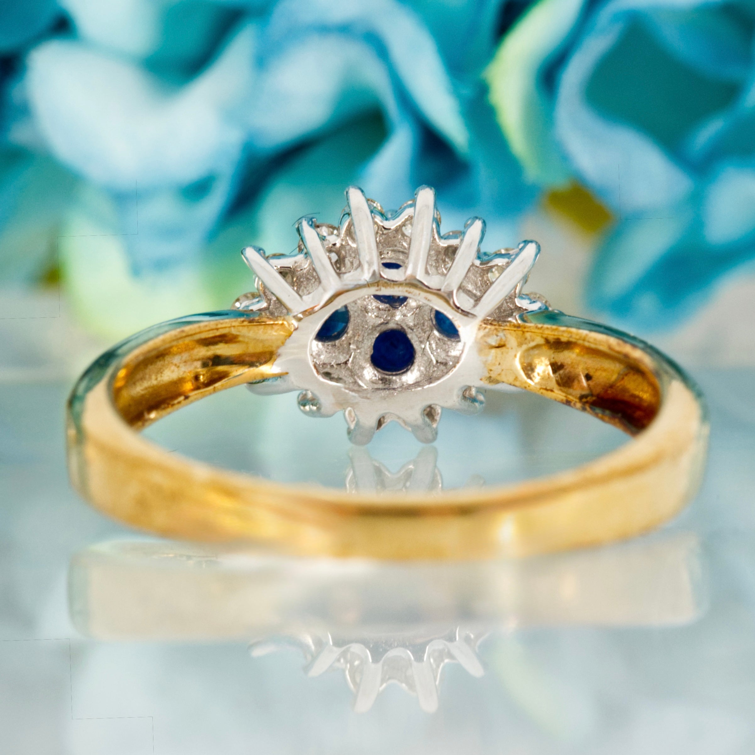 9ct Yellow Gold Round Cut Sapphire & Diamond Cluster Ring