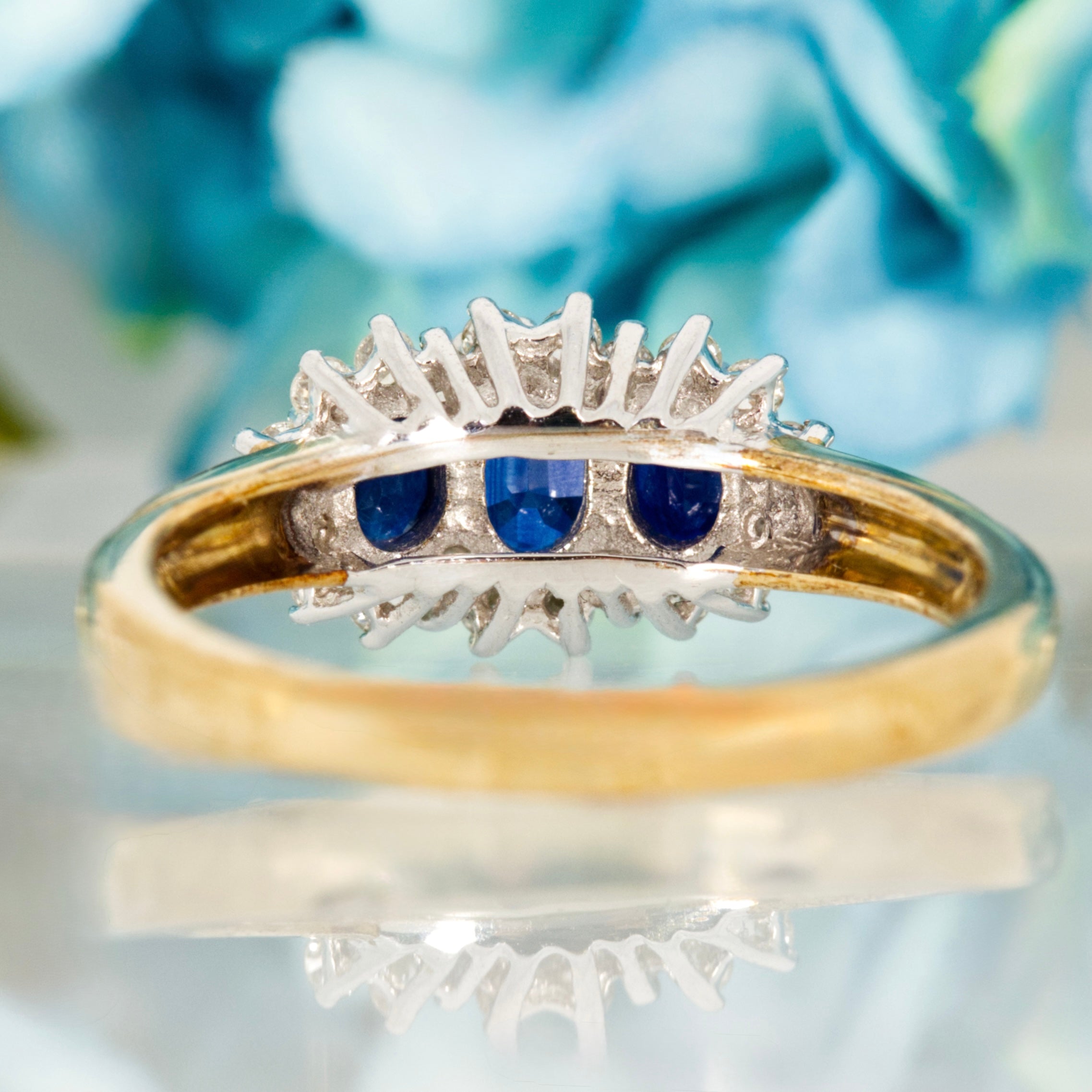 9ct Yellow Gold Oval Cut Sapphire & Round Brilliant Cut Diamond Triple Cluster Ring