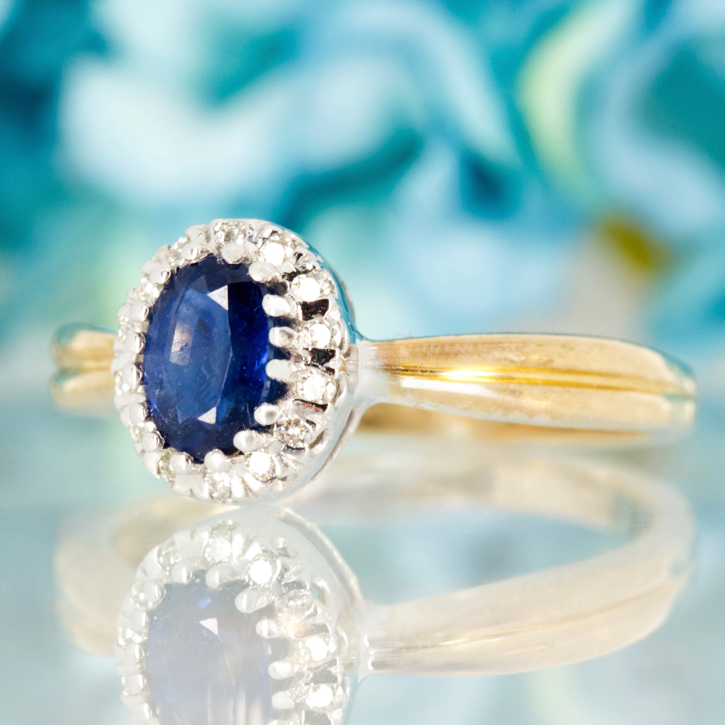 9ct Yellow Gold Oval Sapphire & Round Brilliant Cut Diamond Halo Cluster Ring