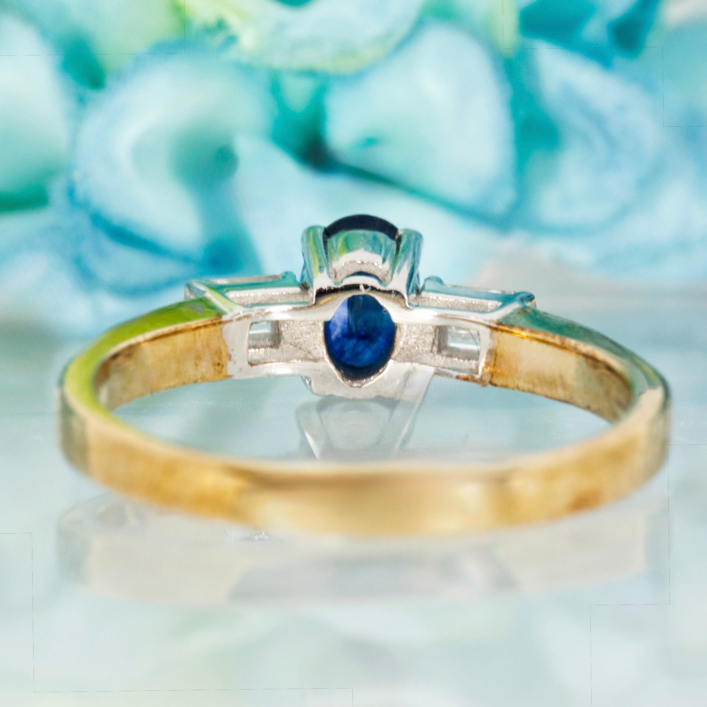 9ct Yellow Gold Oval Cut Sapphire & Baguette Cut Diamond Ring