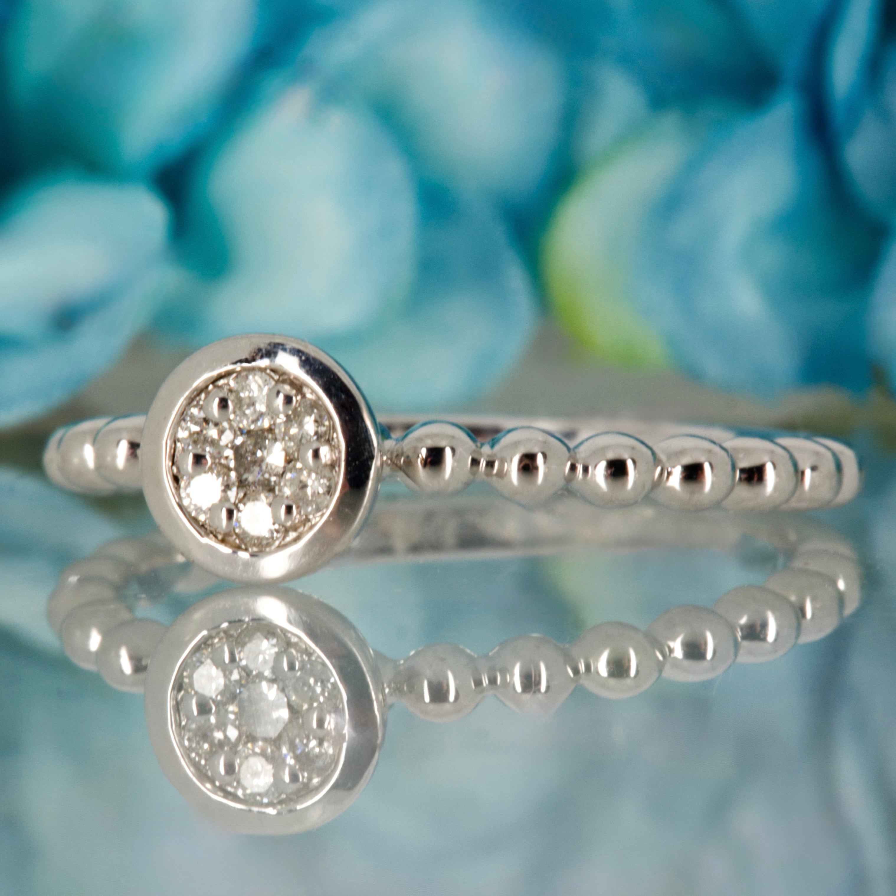 9ct White Gold 0.10ct Round Brilliant Cut Diamond Round Cluster Ring