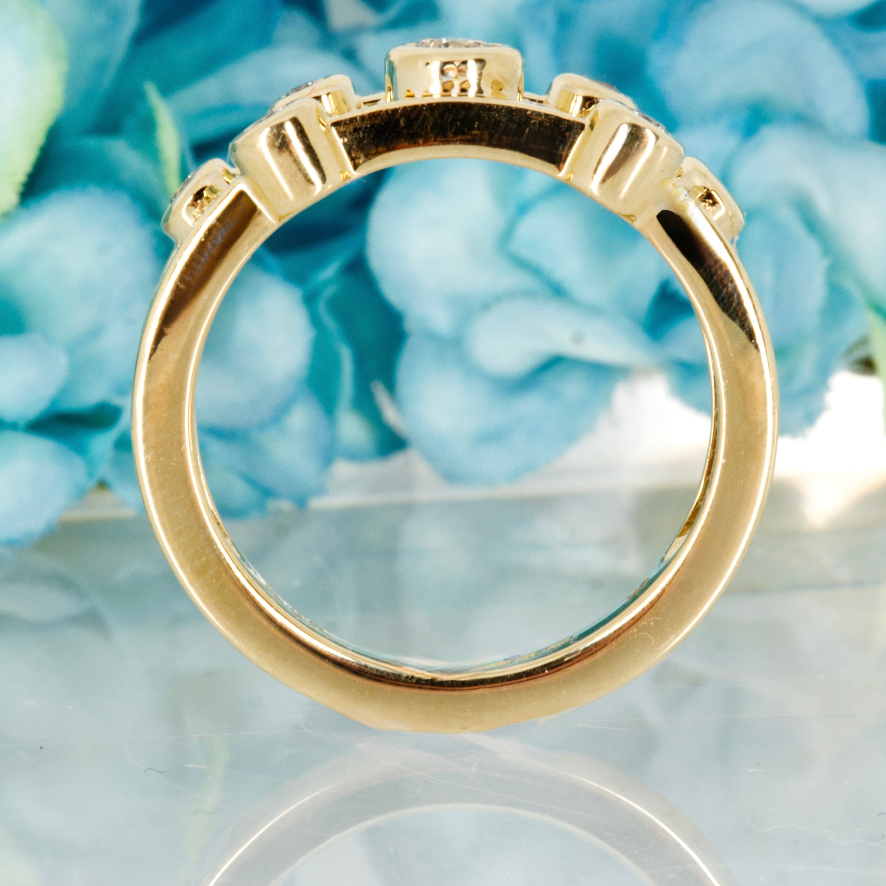9ct Yellow Gold 0.34ct Round Brilliant Cut Diamond Bubble Ring