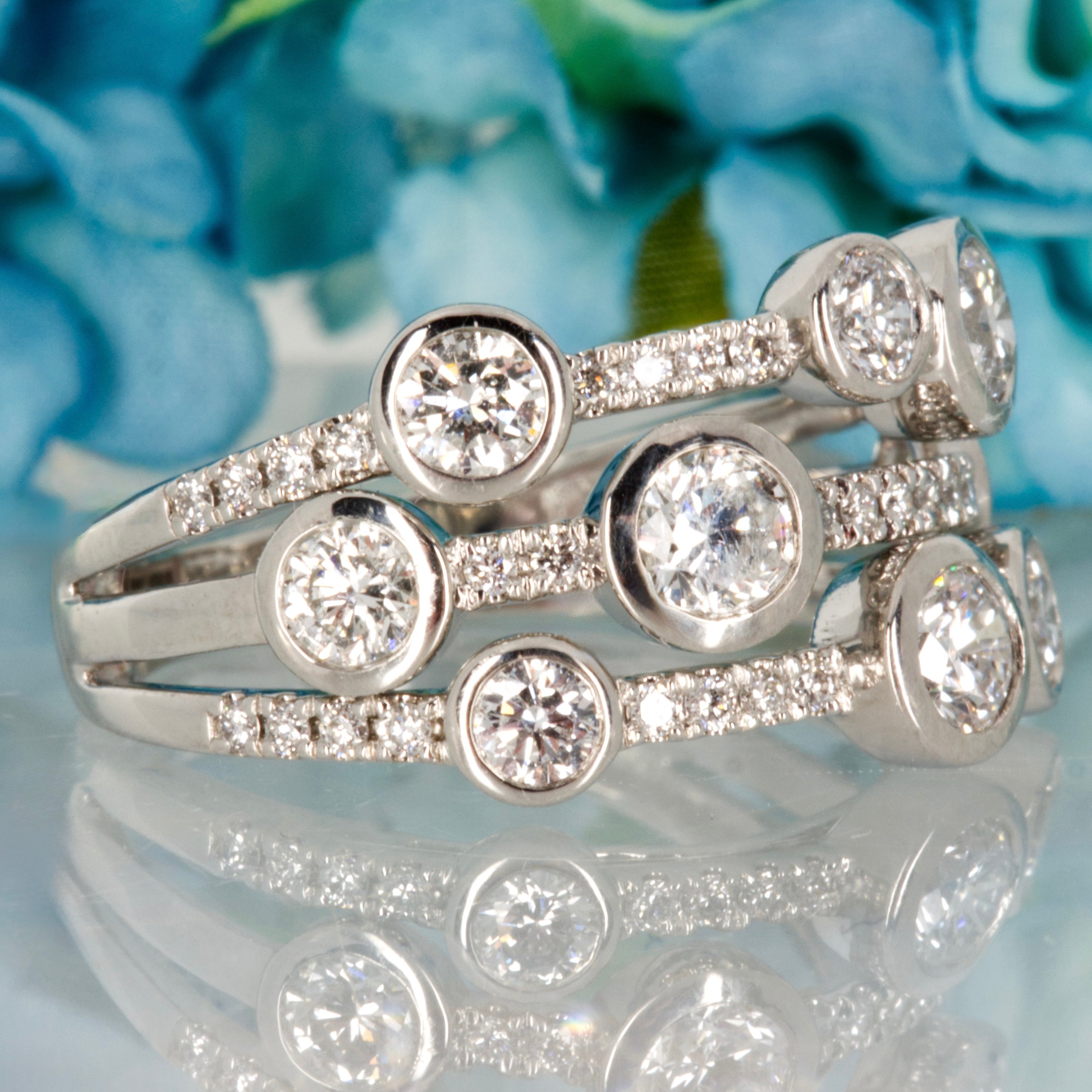 Platinum 1.70ct Round Brilliant Cut Diamond Bubble Ring