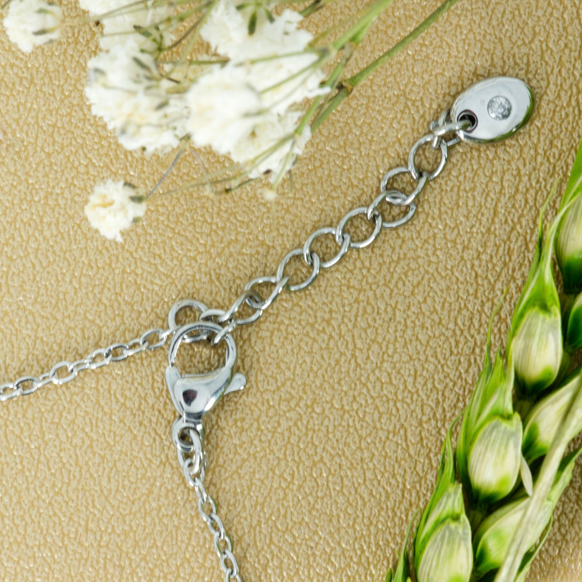 Rhodium Plated Mother-Of-Pearl Clover Bracelet