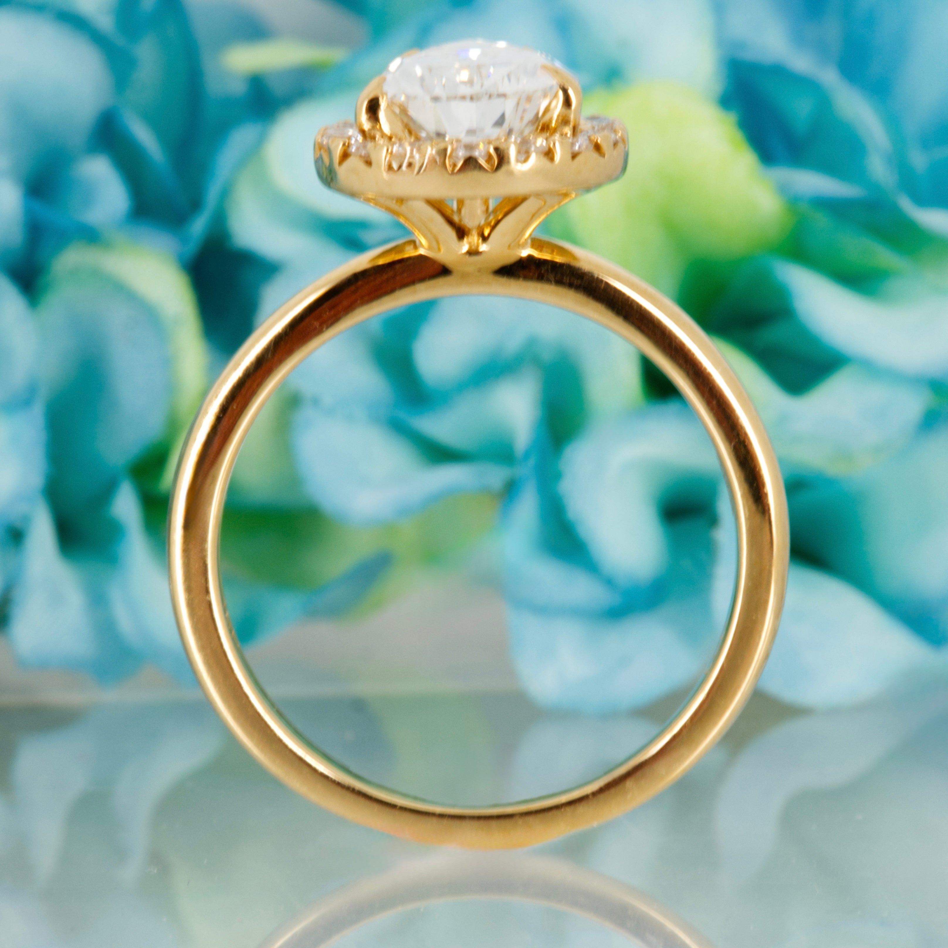 18ct Yellow Gold 2.00ct Pear Cut Lab Grown Diamond Halo Cluster Ring