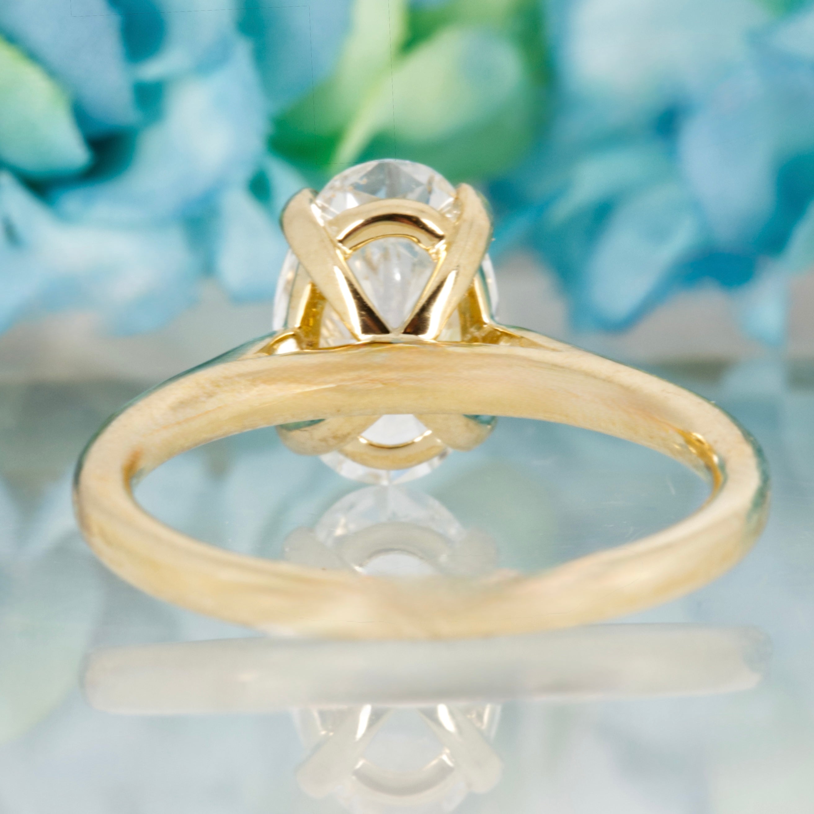9ct Yellow Gold 2.01ct Oval Cut Lab Grown Diamond Solitaire Ring