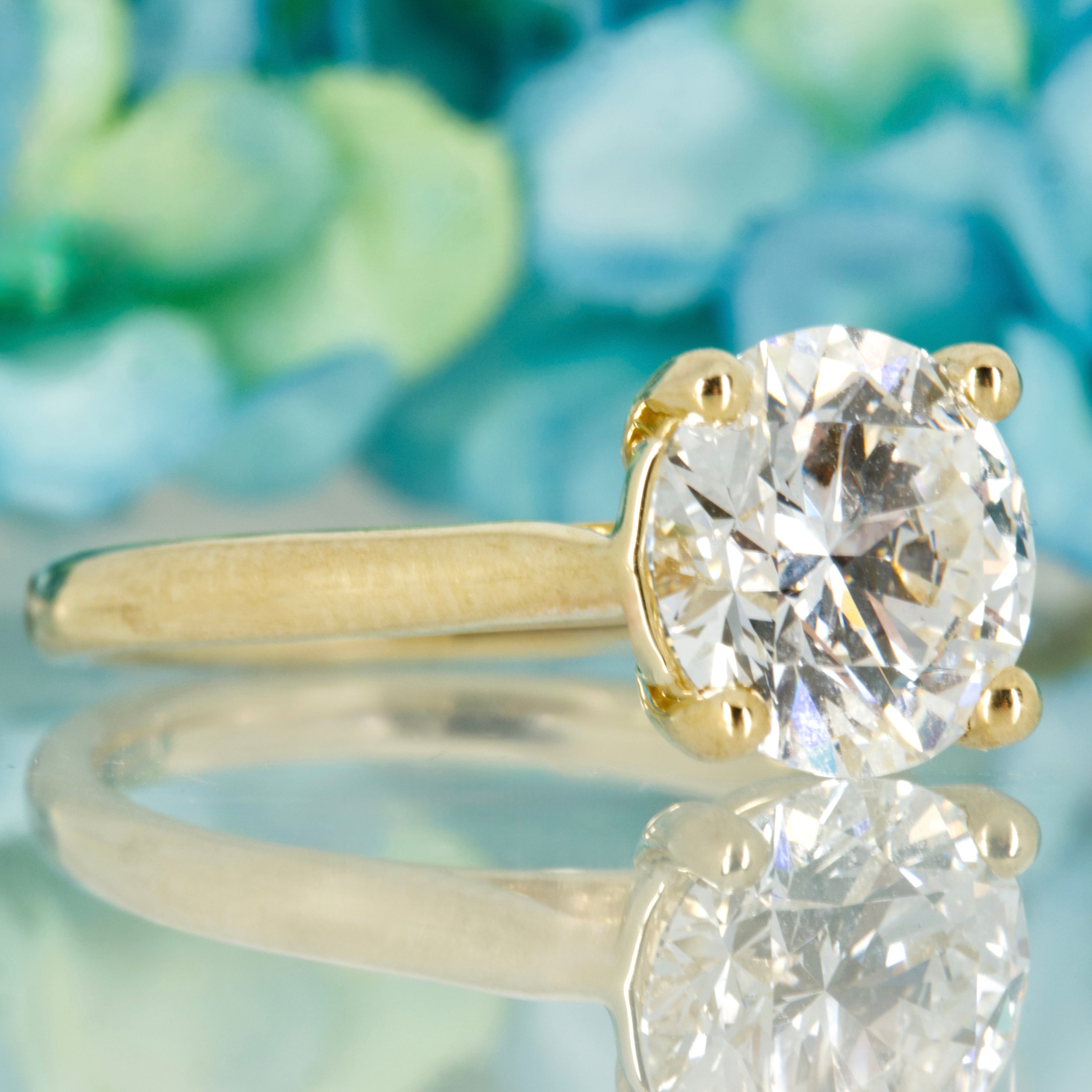 9ct Yellow Gold 3.00ct Round Brilliant Cut Lab Grown Diamond Solitaire Ring
