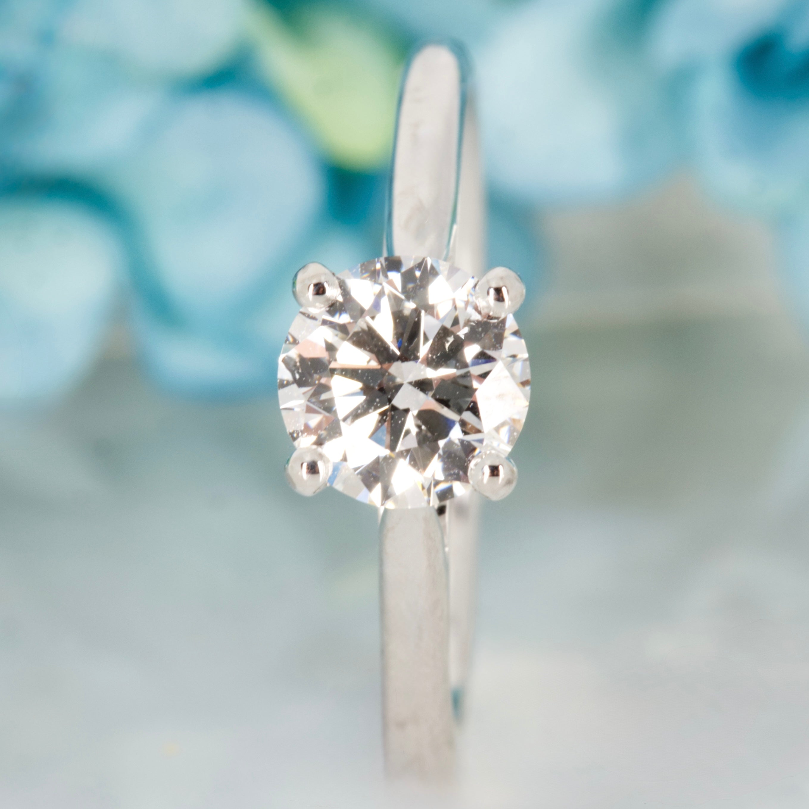 18ct White Gold 1.03ct Round Brilliant Cut Lab Grown Diamond Solitaire Ring