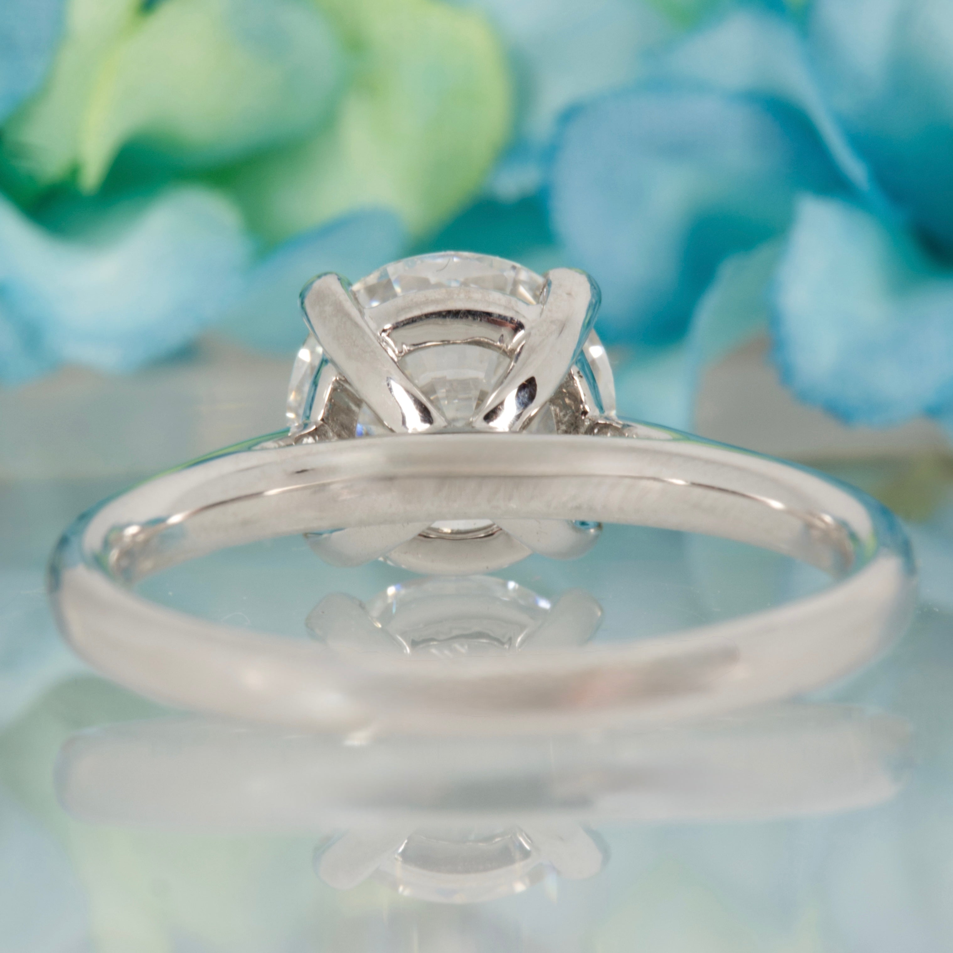9ct White Gold 2.00ct Round Brilliant Cut Lab Grown Diamond Solitaire Ring