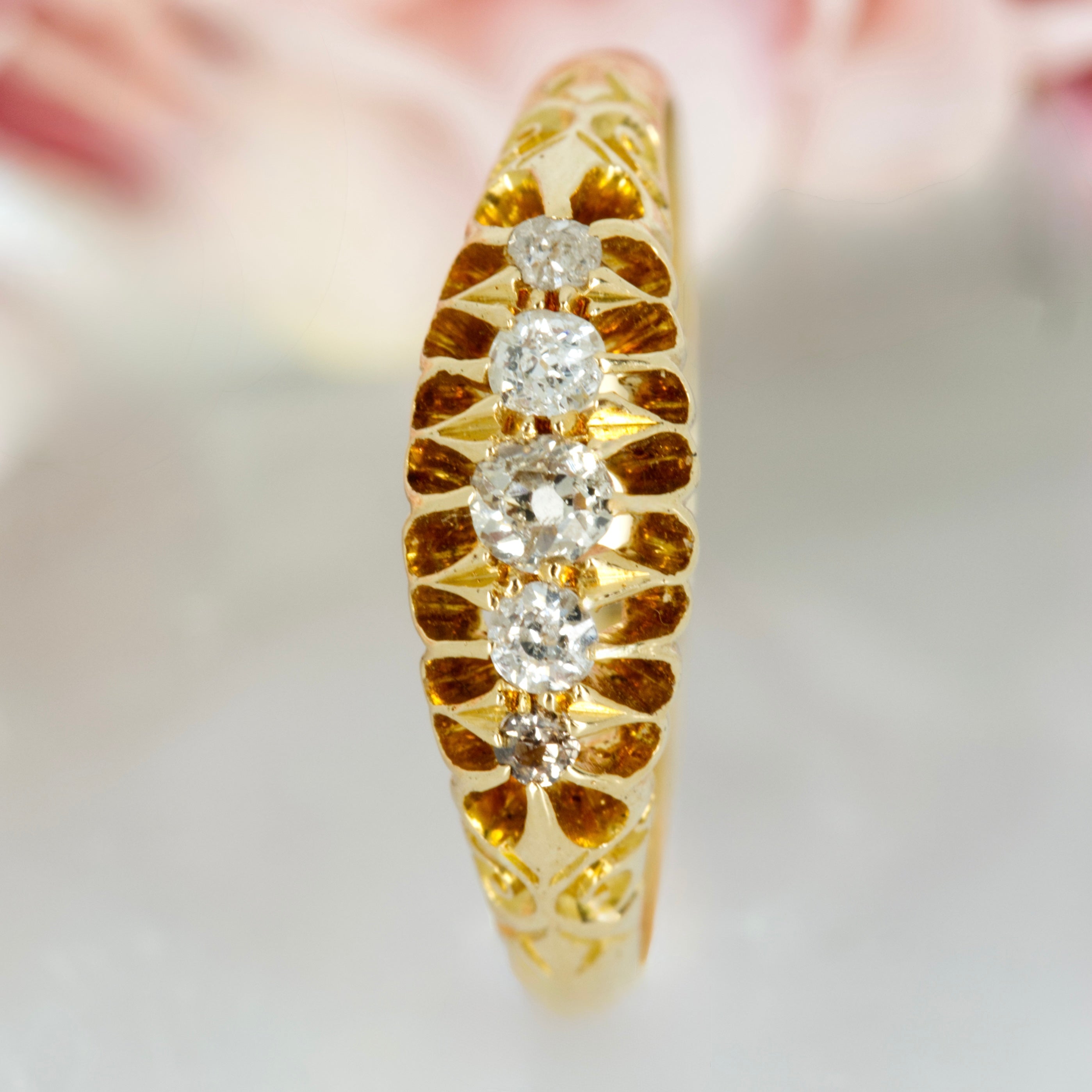 Antique 18ct Yellow Gold Round Cut Diamond Five Stone Ring, hallmarked Birmingham 1908