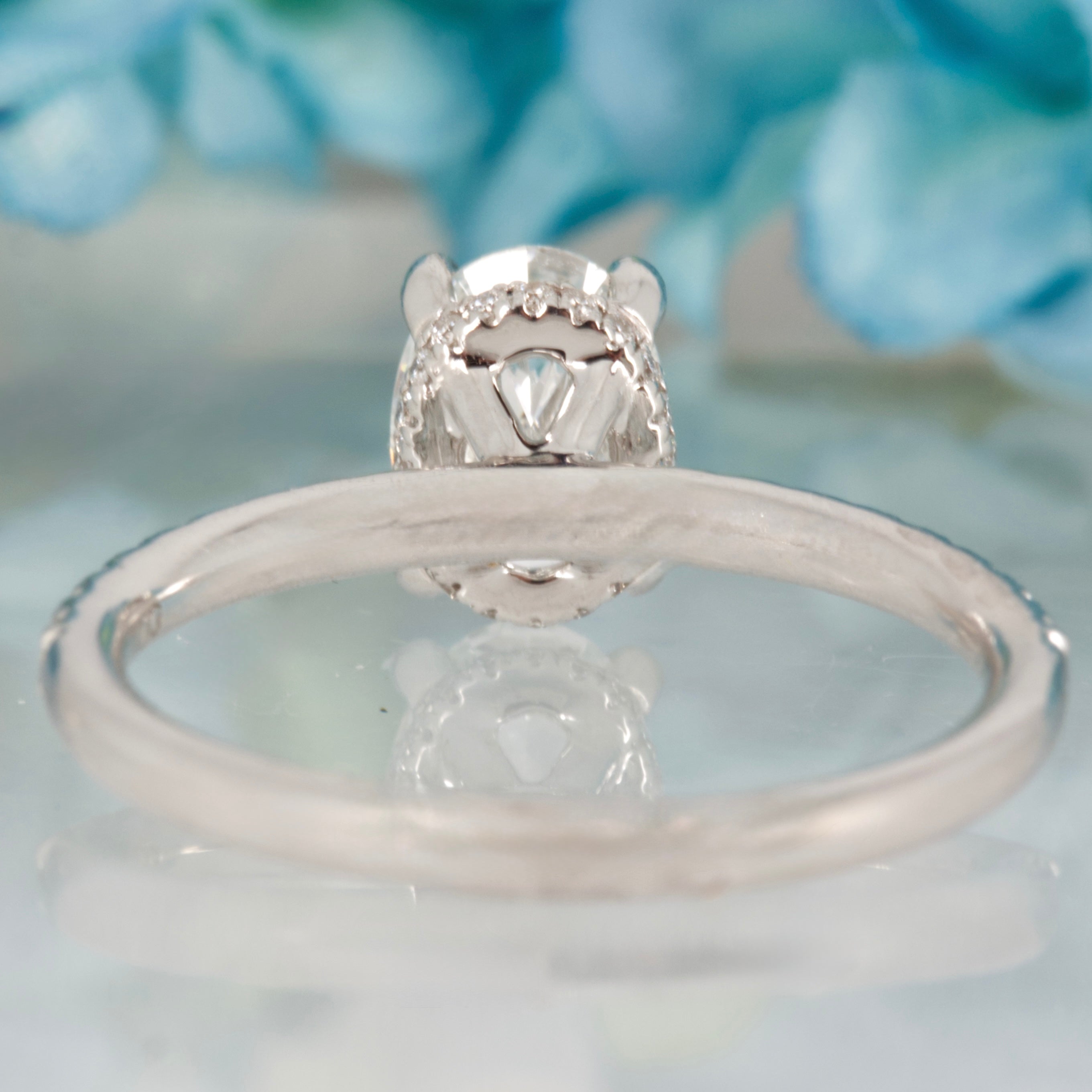 18ct White Gold 1.10ct Oval Cut Lab Grown Diamond Solitaire Ring with Lab Grown Diamond Shoulders