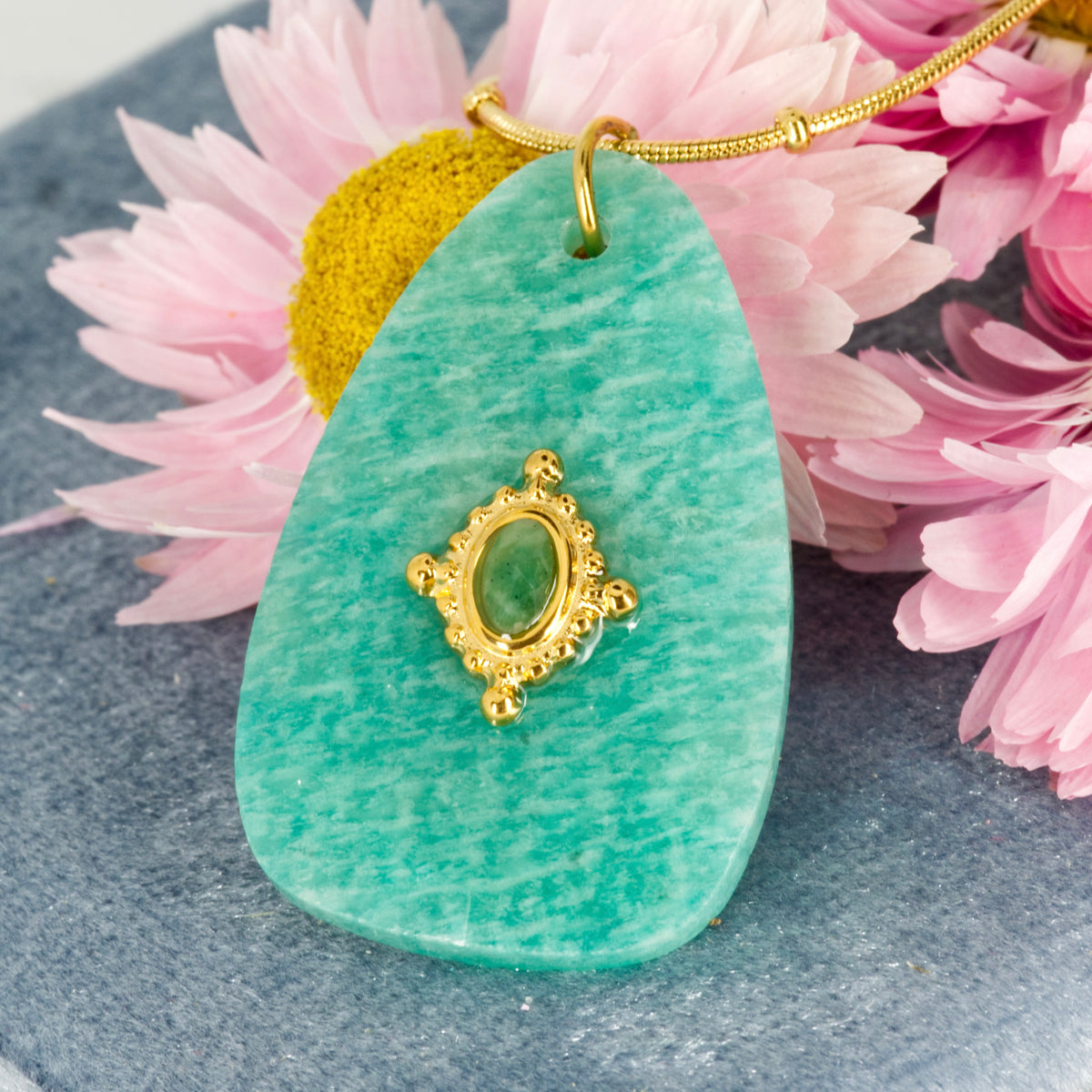 Gold Plated Green Stone Pendant & Beaded Chain