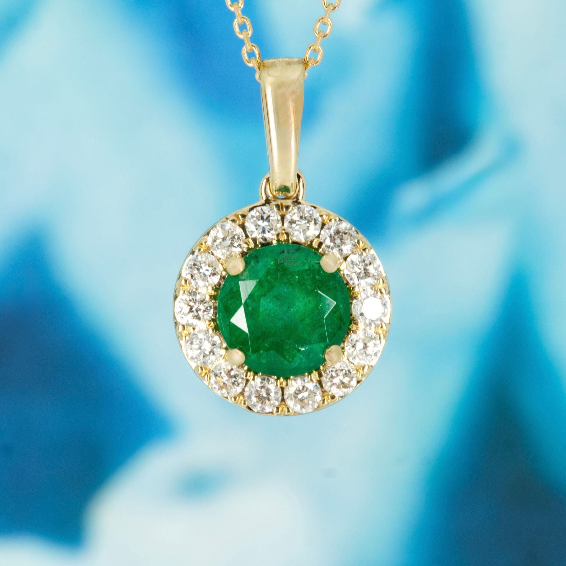 9ct Yellow Gold Round Cut Emerald & Round Brilliant Cut Diamond Halo Cluster Pendant & Chain