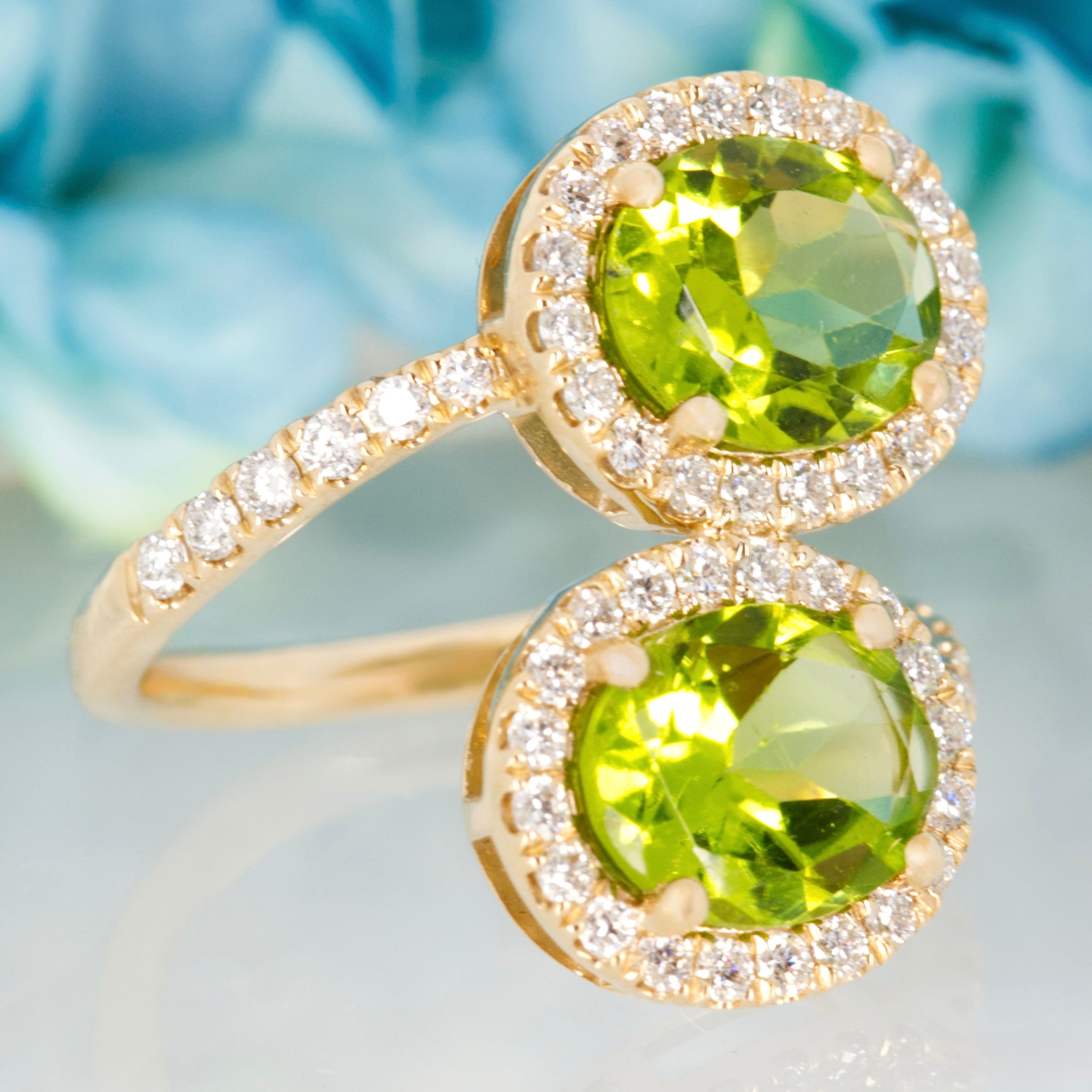 9ct Yellow Gold Oval Cut Peridot & Round Brilliant Cut Diamond Halo Cluster Crossover Ring