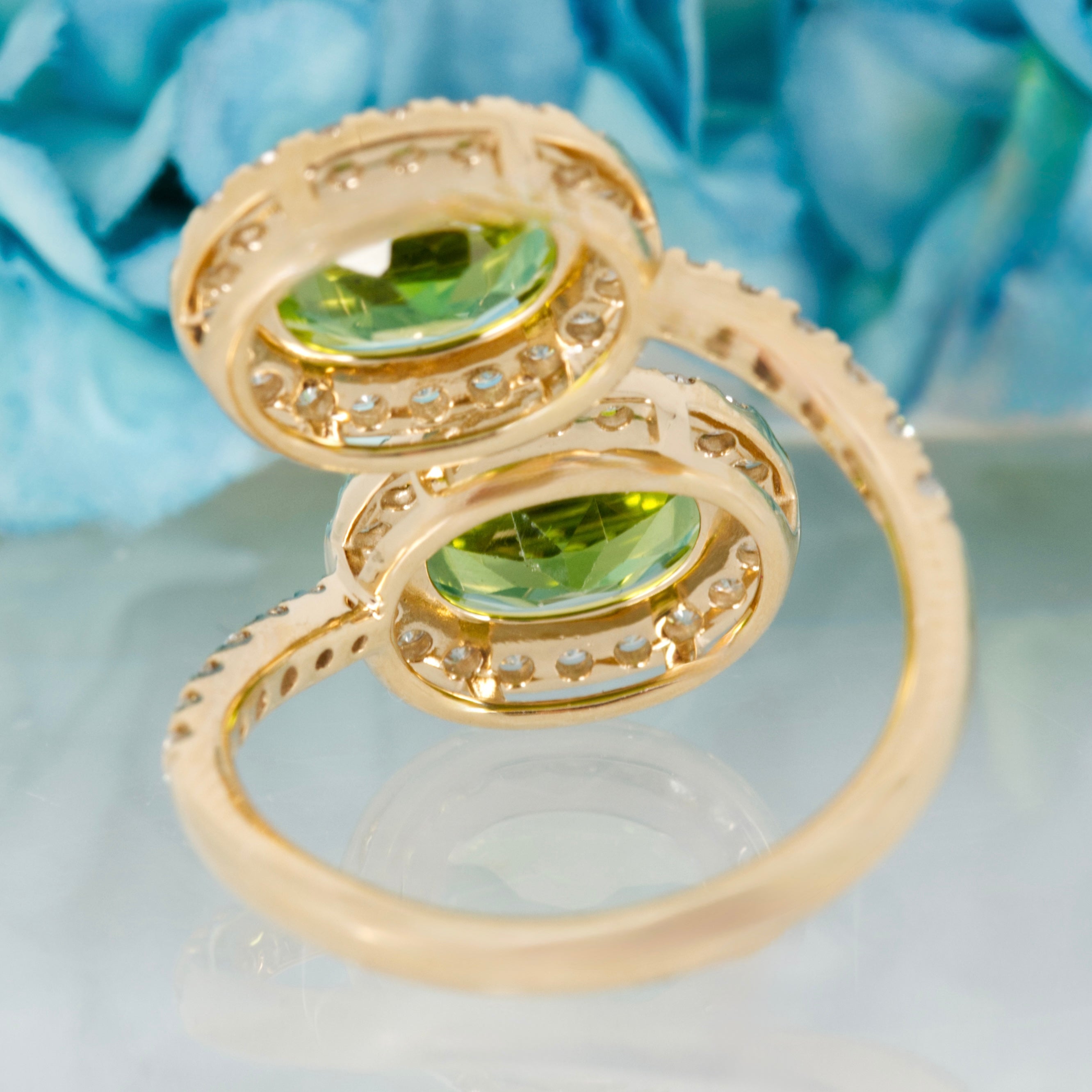 9ct Yellow Gold Oval Cut Peridot & Round Brilliant Cut Diamond Halo Cluster Crossover Ring