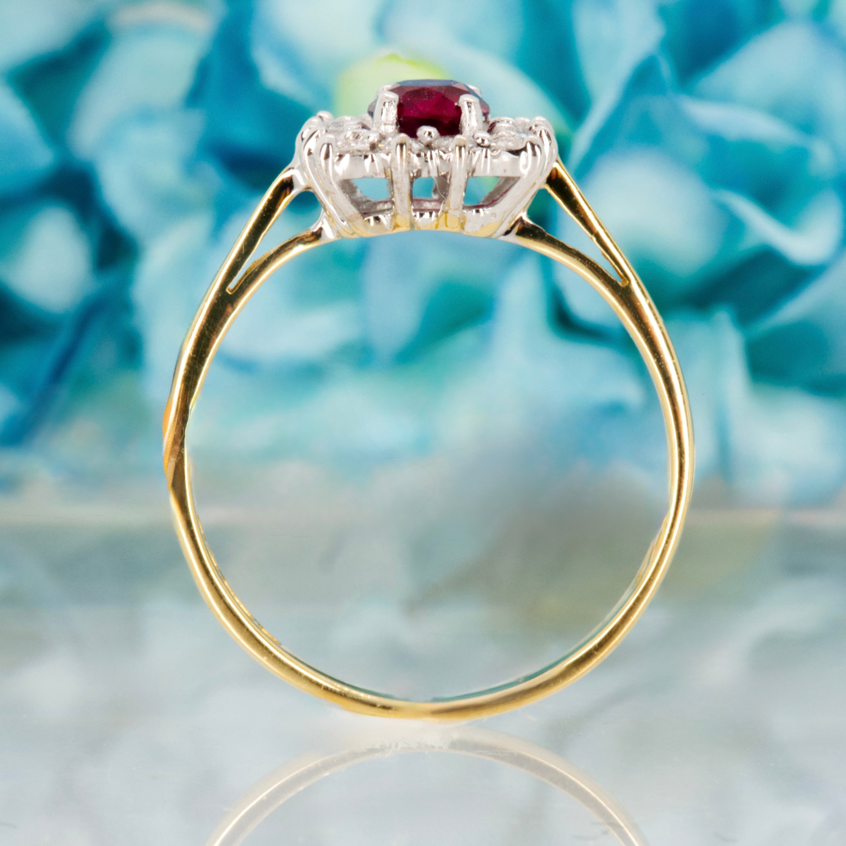 Pre-Loved 18ct Yellow Gold Oval Cut Ruby & Round Brilliant Cut Diamond Rectangular Cluster Ring