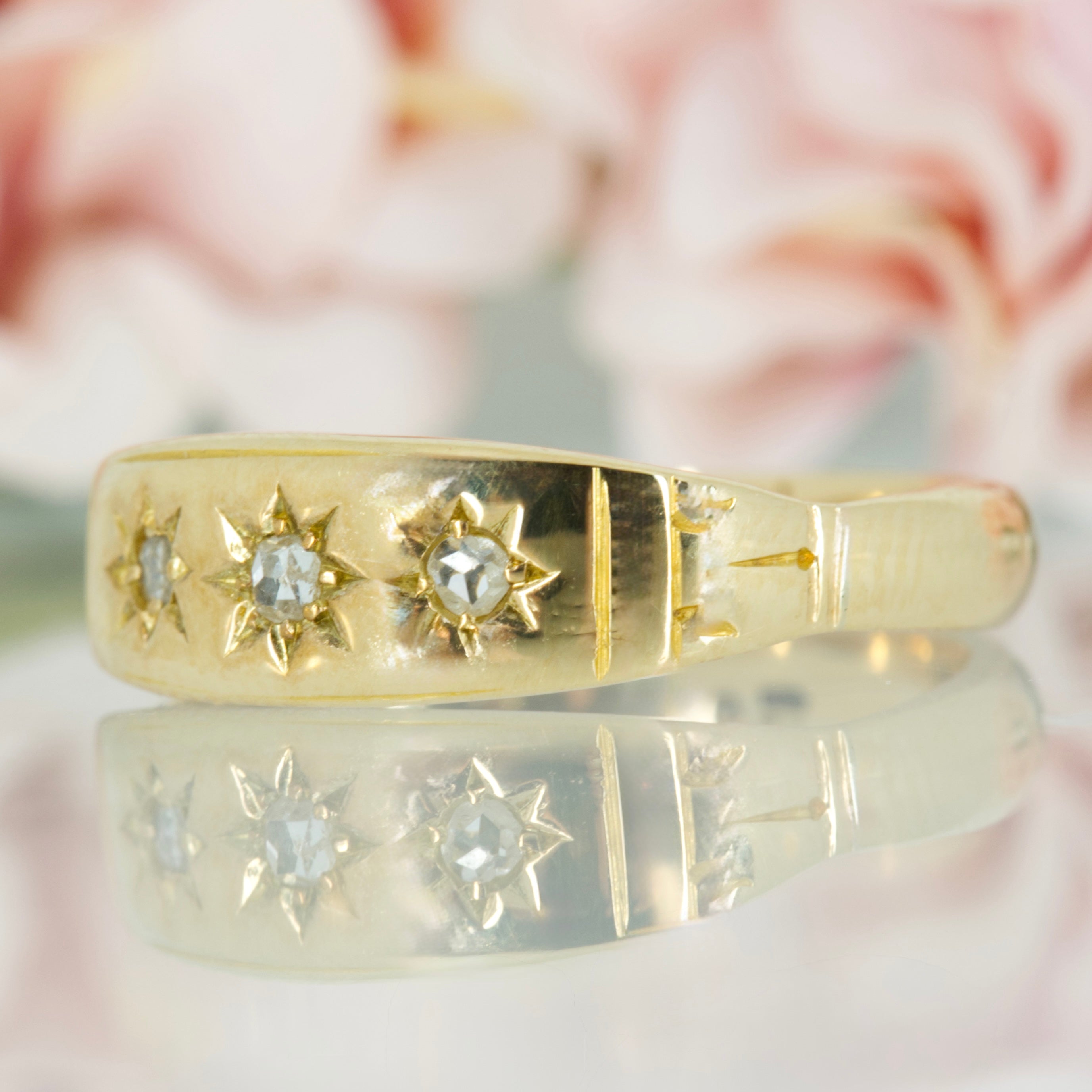 Pre-Loved 18ct Yellow Gold Round Cut Diamond Gypsy Set Trilogy Ring