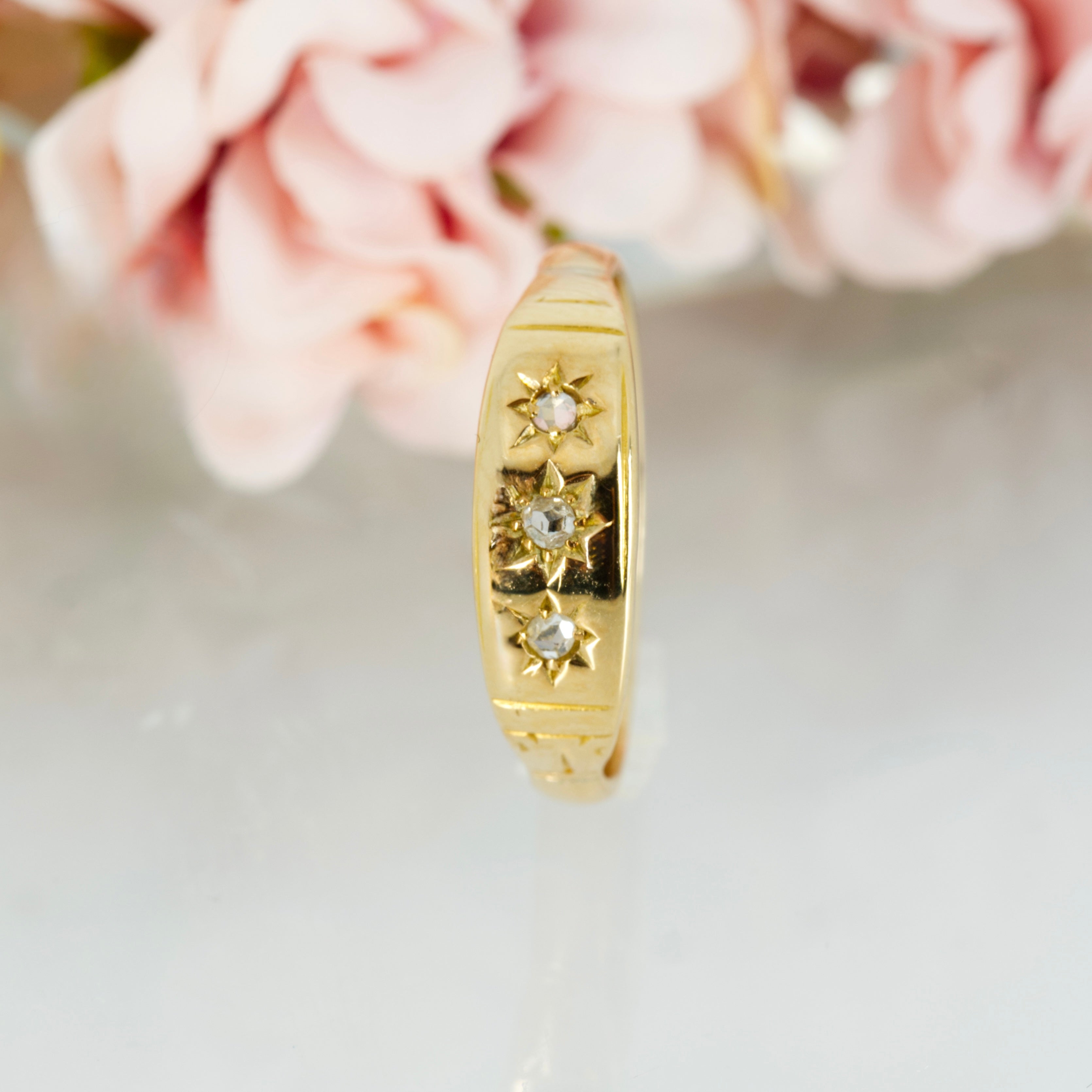Pre-Loved 18ct Yellow Gold Round Cut Diamond Gypsy Set Trilogy Ring
