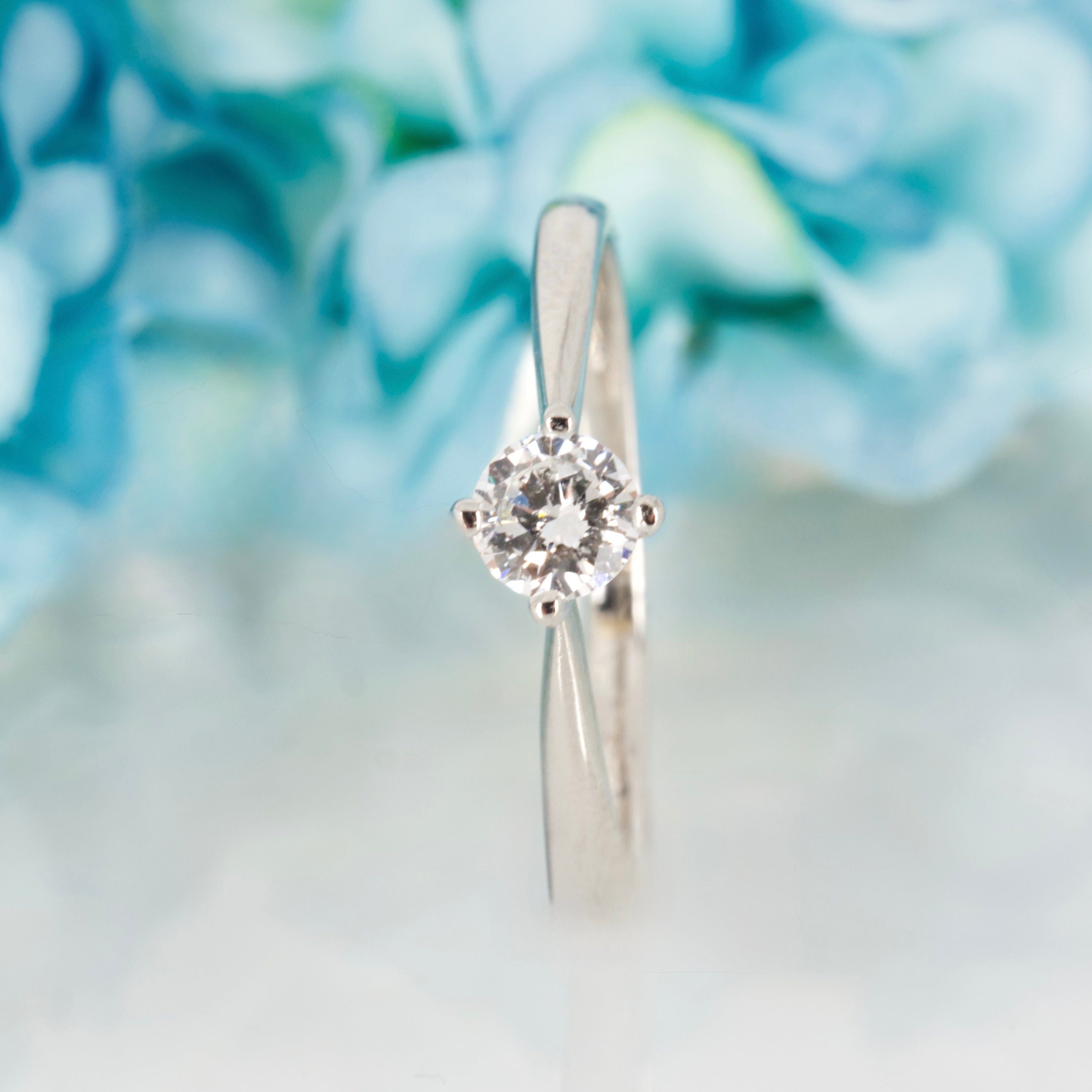 Pre-Loved Platinum 0.30ct Approx Round Brilliant Cut Diamond Solitaire Ring