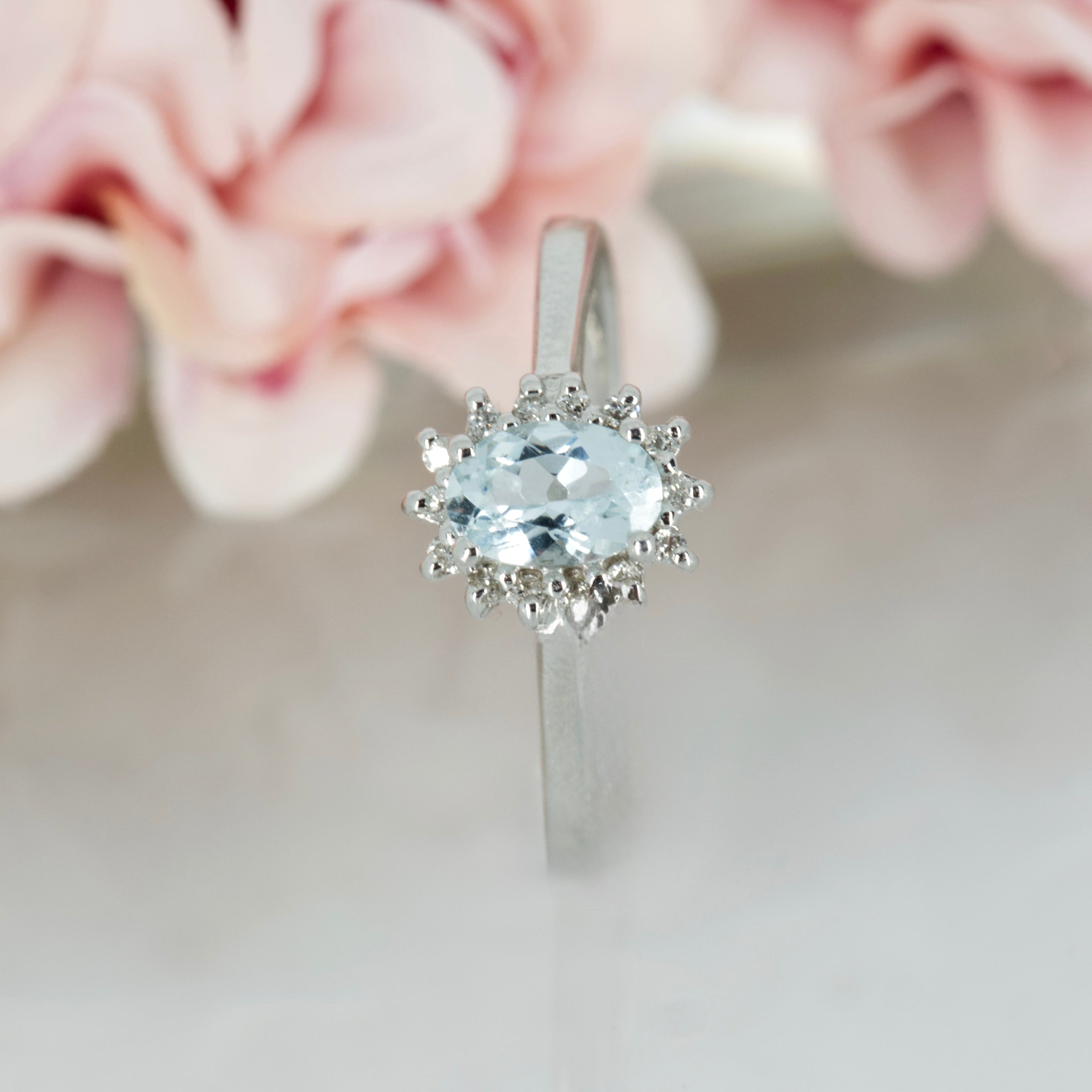 9ct White Gold Oval Cut Aquamarine & Round Brilliant Cut Diamond Cluster Ring