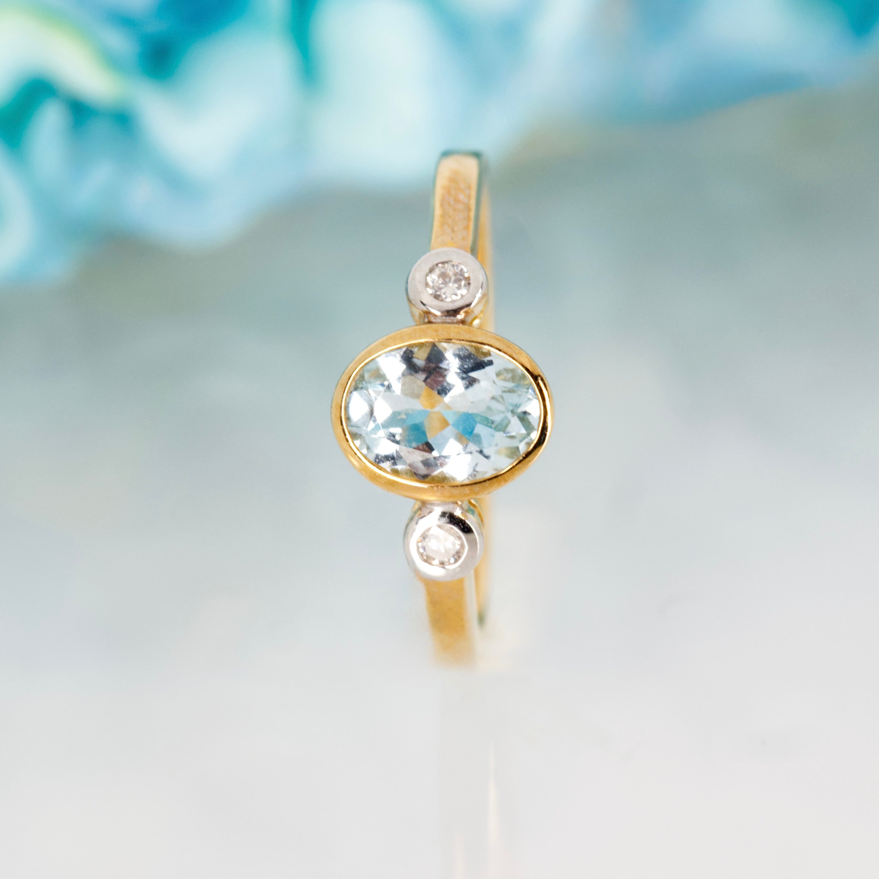 9ct Yellow Gold Oval Cut Aquamarine & Round Brilliant Cut Diamond Trilogy Ring
