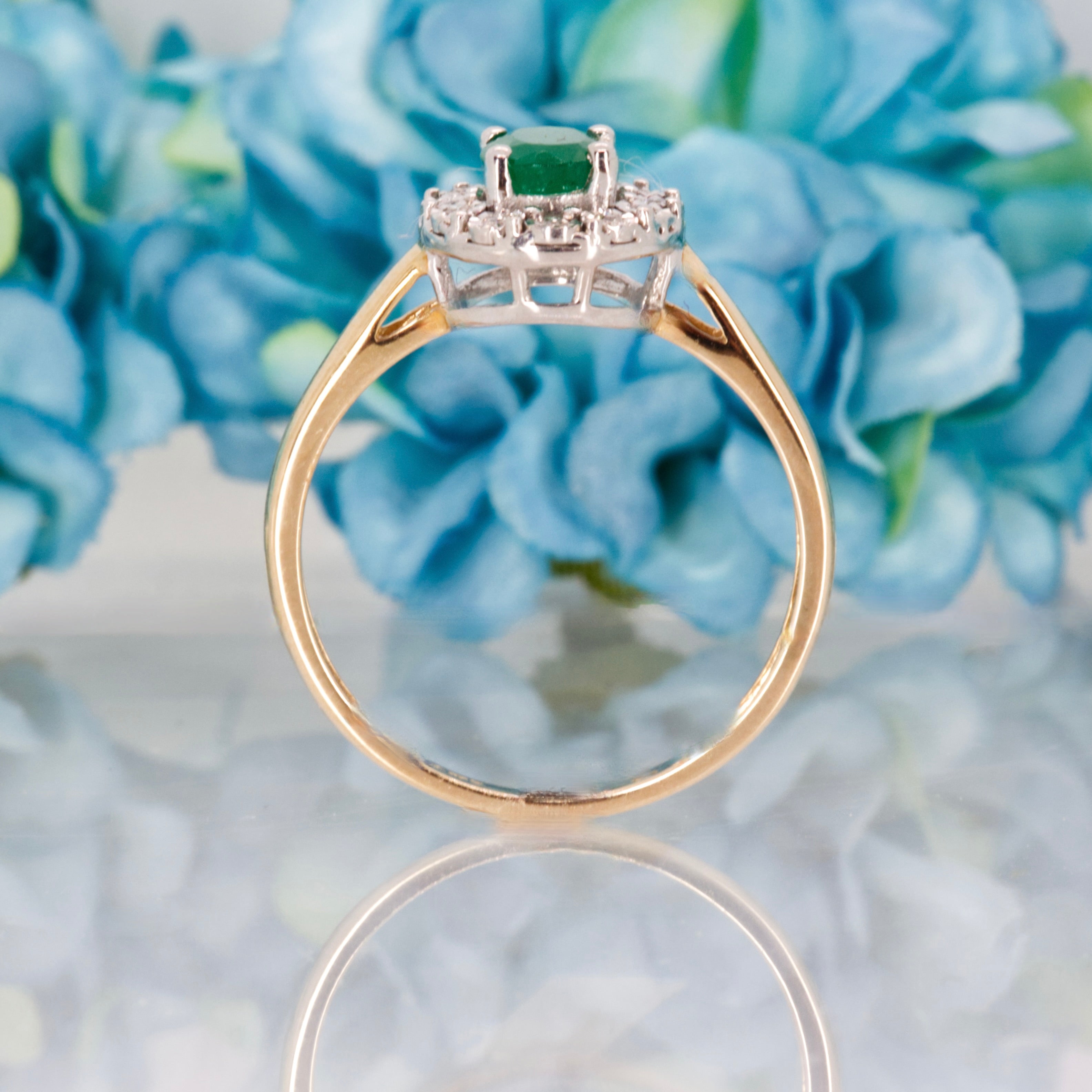 9ct Yellow Gold Oval Cut Emerald & Round Brilliant Cut Diamond Halo Cluster Ring